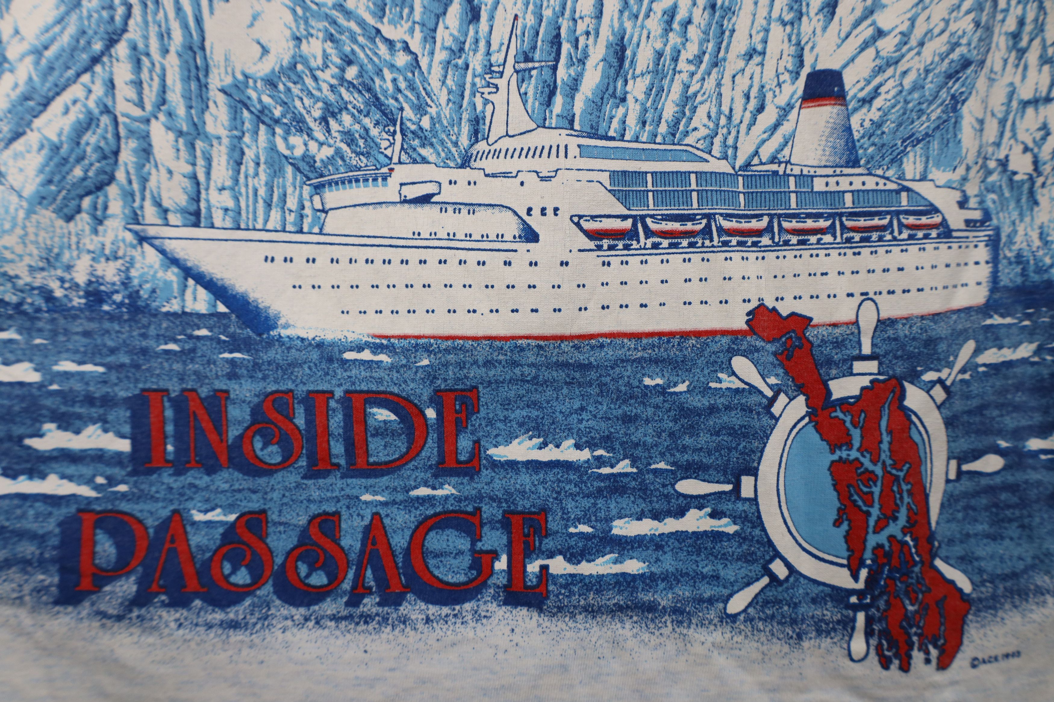 Vintage Vintage 90s Streetwear Print Alaska Cruise Ship T-Shirt USA Size US L / EU 52-54 / 3 - 6 Thumbnail