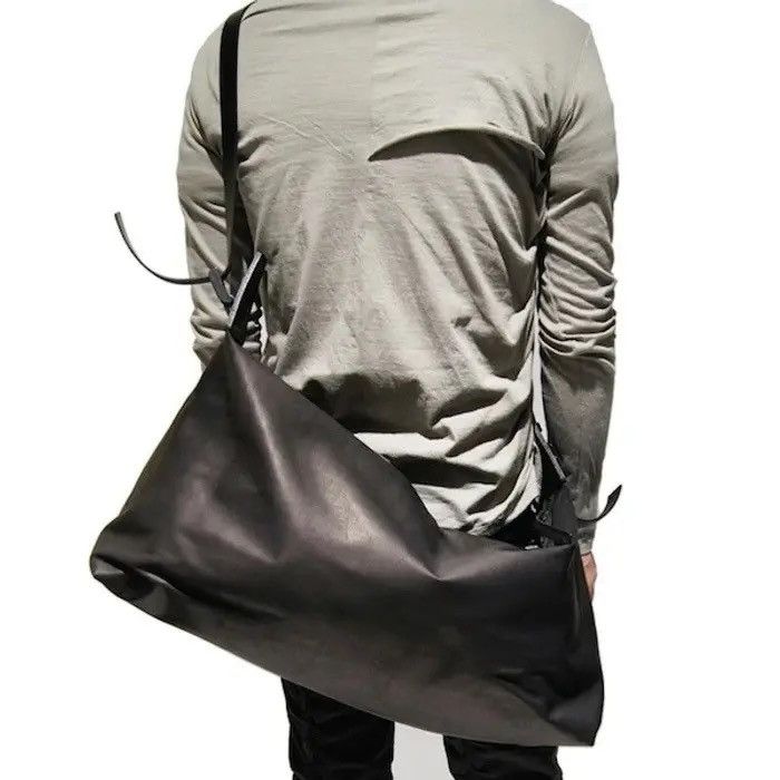 The Viridi-anne The Viridi-anne Waxed Canvas Mini Duffle Crossbody Bag Size ONE SIZE - 1 Thumbnail