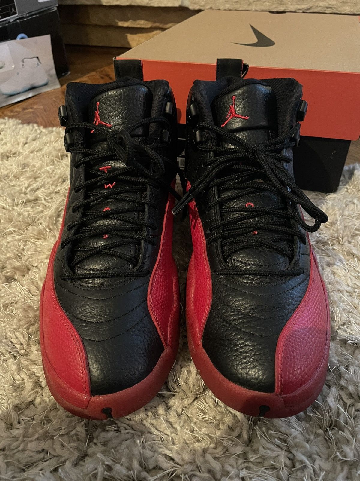 Jordan Brand Jordan 12 Flu Game Size US 9 / EU 42 - 4 Thumbnail