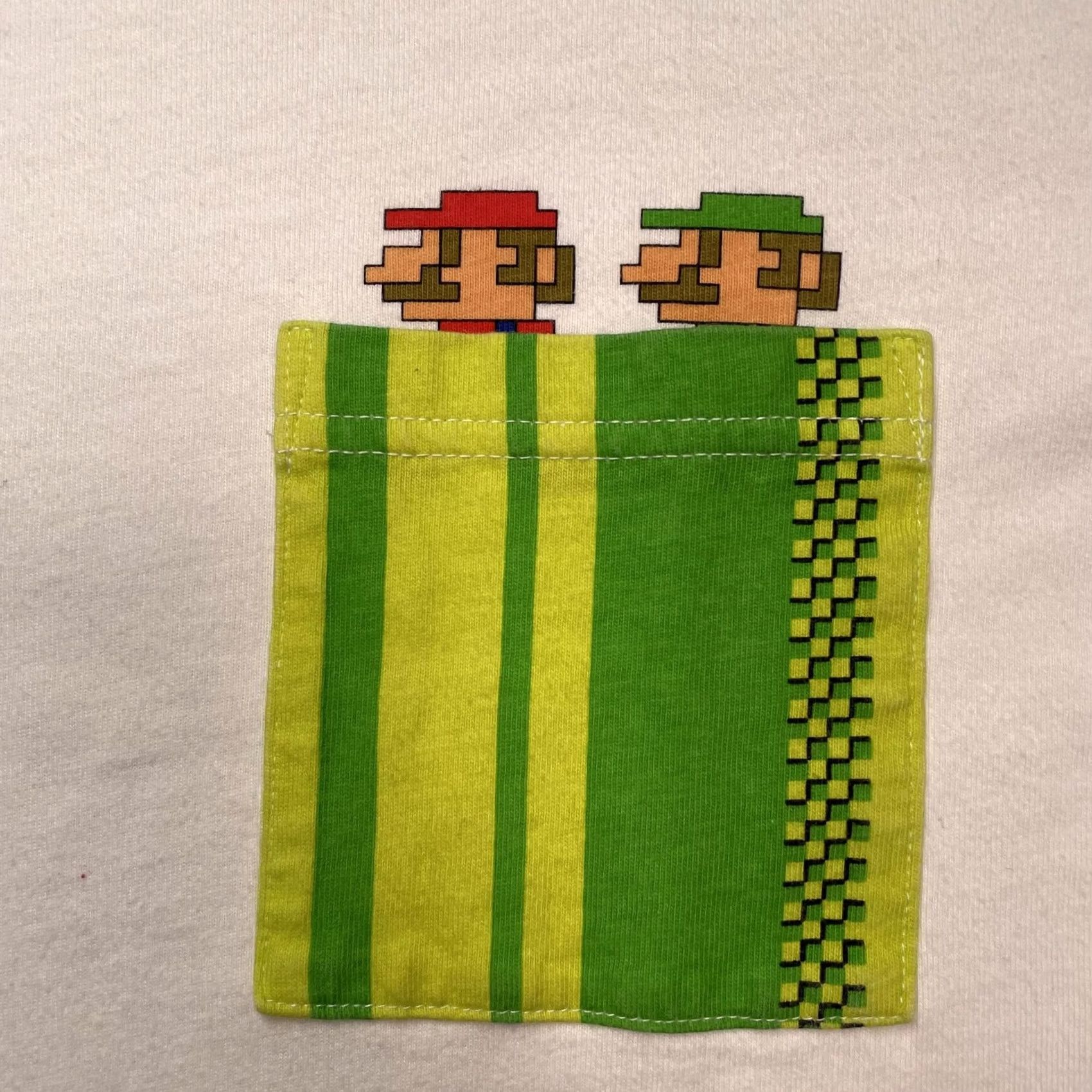 Uniqlo Uniqlo Super Mario Shirt Mens S White Pocket Luigi Graphic Tee Nintendo Size US S / EU 44-46 / 1 - 2 Thumbnail