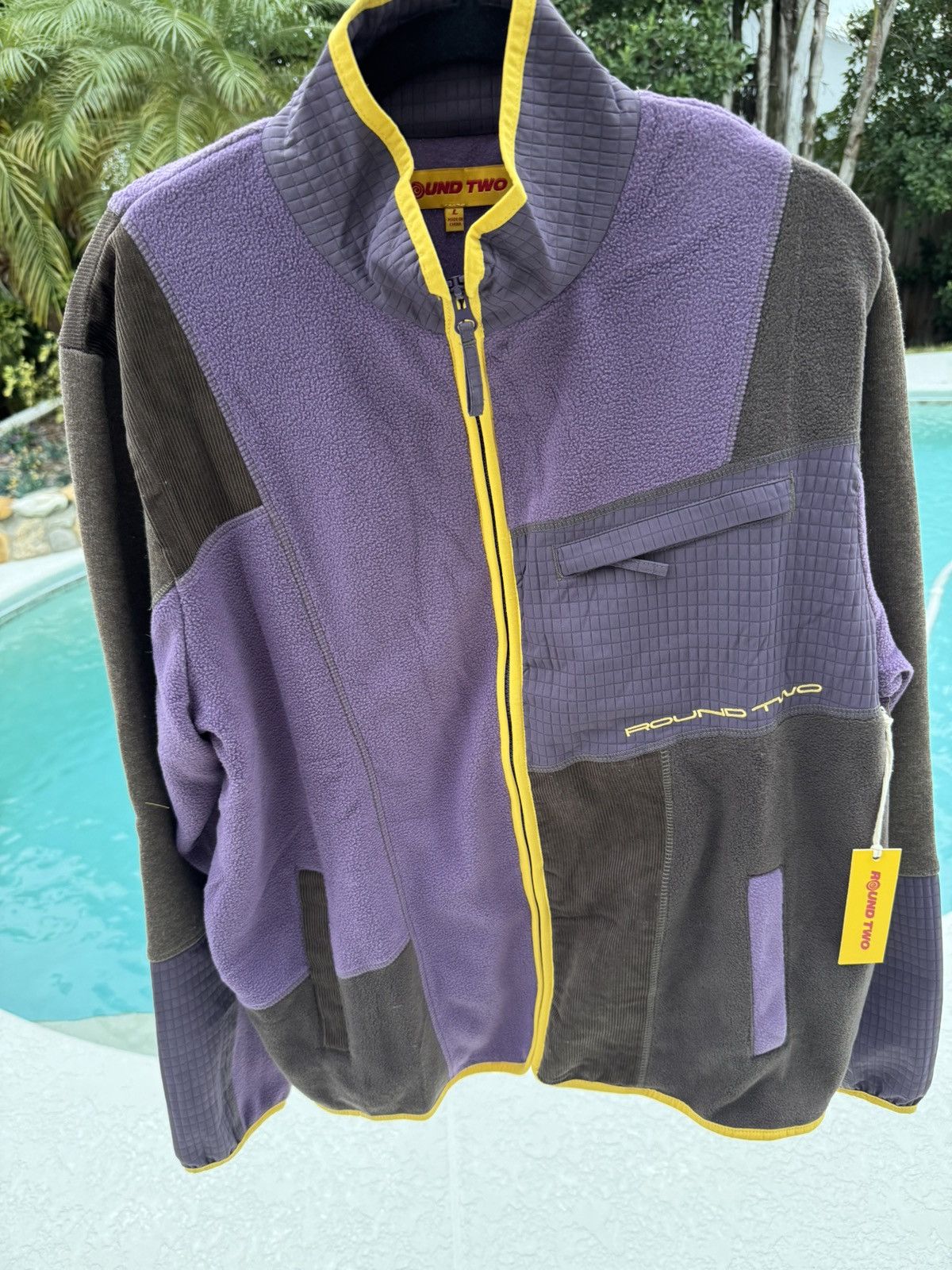 Round Two Round Two Fleece *RARE* Size US L / EU 52-54 / 3 - 1 Thumbnail