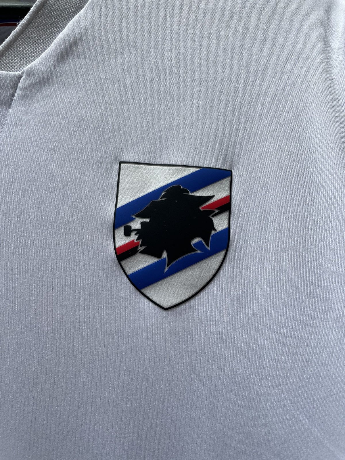 Macron SAMPDORIA 2020 2021 AWAY FOOTBALL SHIRT SOCCER JERSEY MACRON Size US XL / EU 56 / 4 - 3 Thumbnail