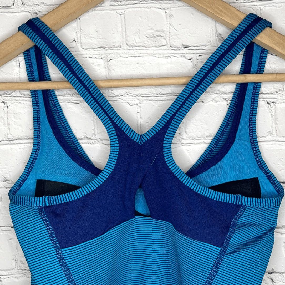 Vintage Lucy Women Tank XS Blue Striped Activewear Teal Built in Bra Size XS / US 0-2 / IT 36-38 - 3 Thumbnail