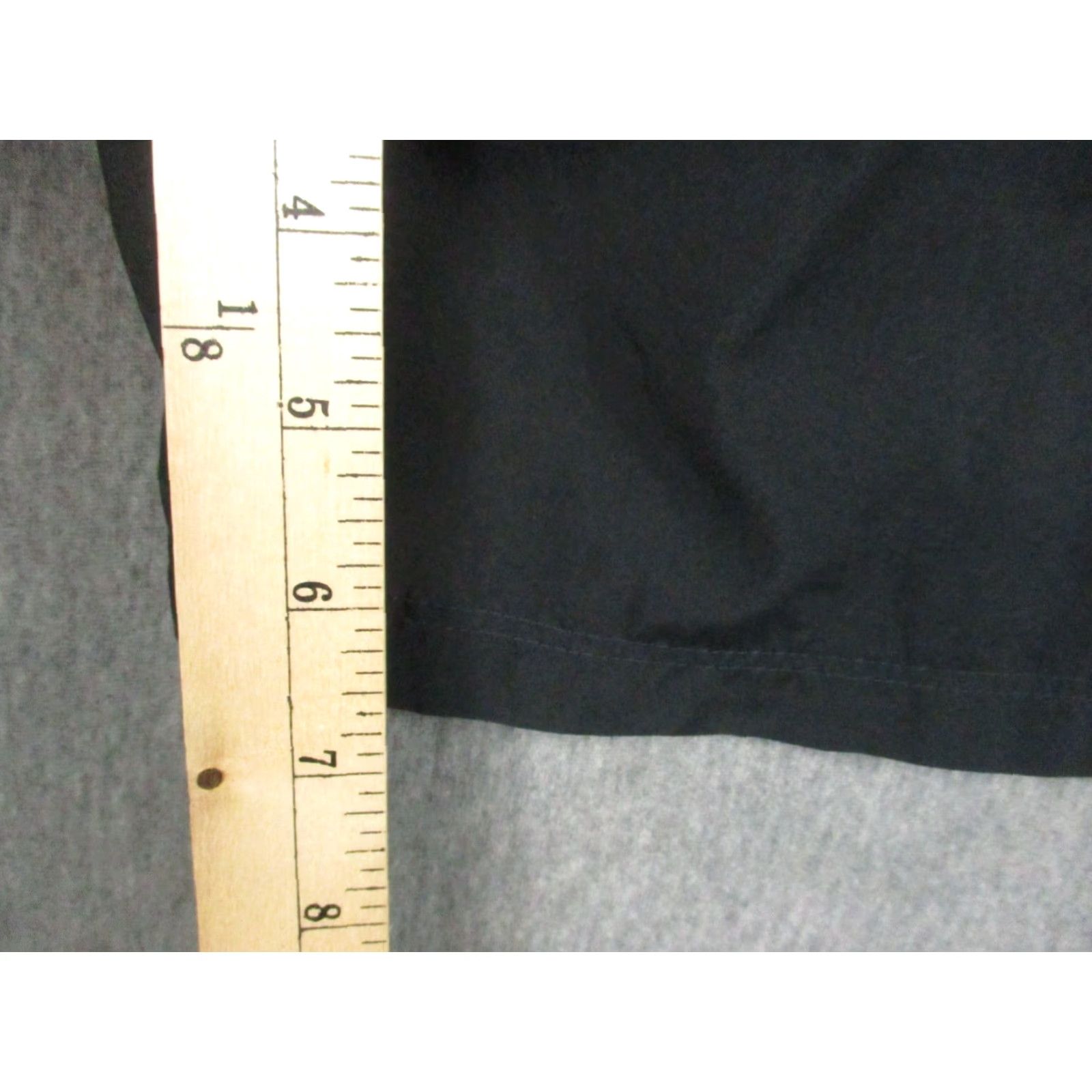 Nike Nike Running Shorts XL Men Black Lined Pockets EUC Size US 36 / EU 52 - 5 Thumbnail