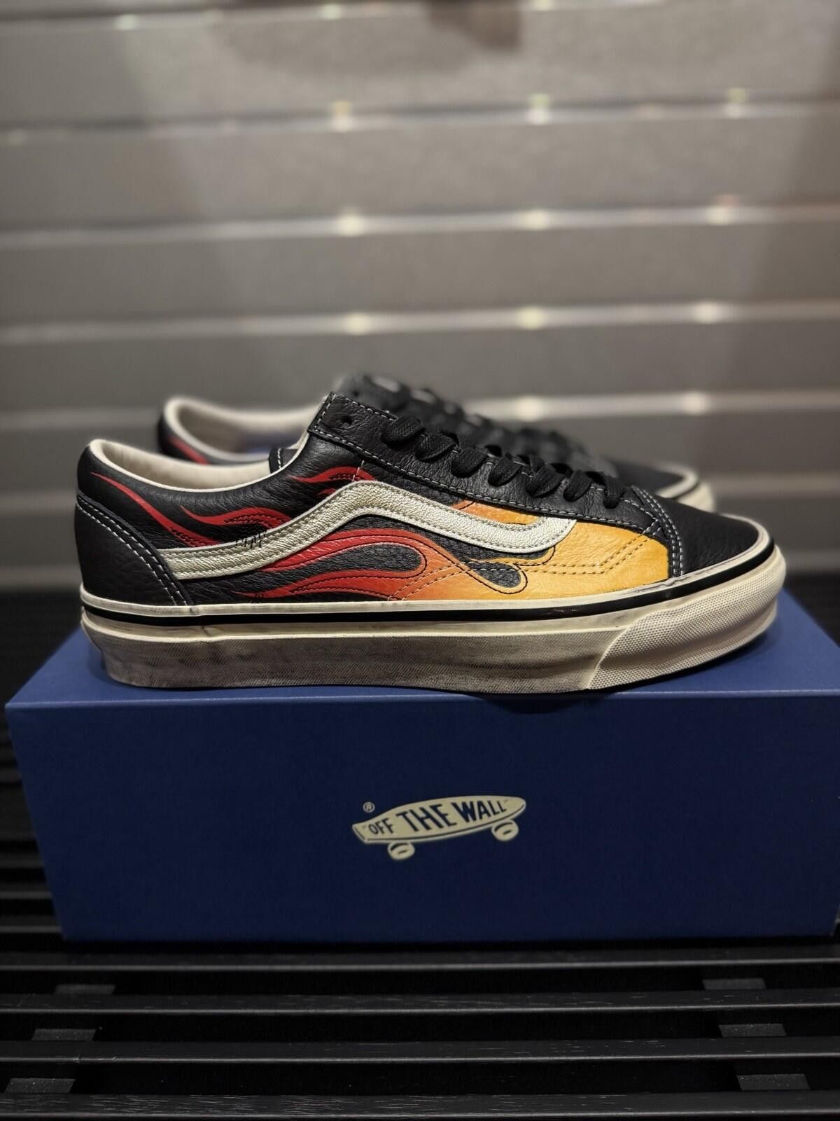 Vans Vans Old Skool 36 Archive Flame Black Brand New Size (8) Size US 8 / EU 41 - 11 Thumbnail