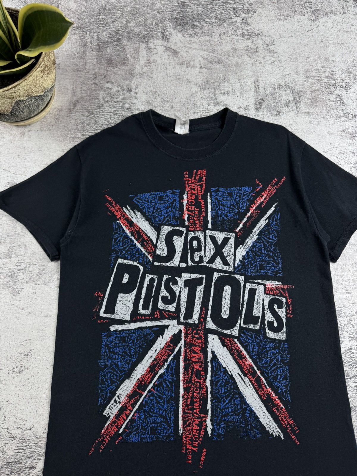 Band Tees SEX PISTOLS Gildan Rock Faded Merch Devil Jersey T Shirt Tee Size US S / EU 44-46 / 1 - 5 Thumbnail