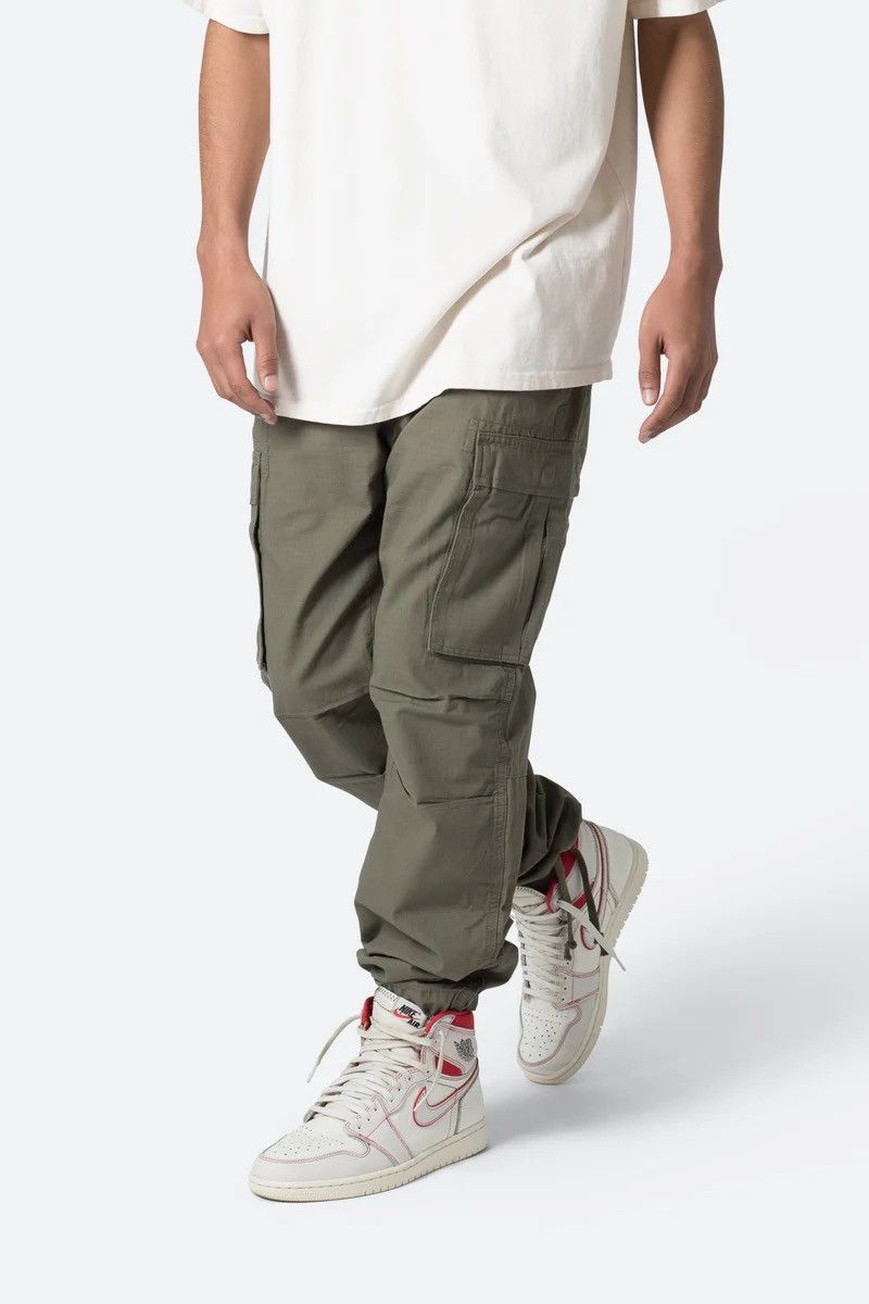 MNML Army Green Vintage Cargo Size US 32 / EU 48 - 1 Thumbnail
