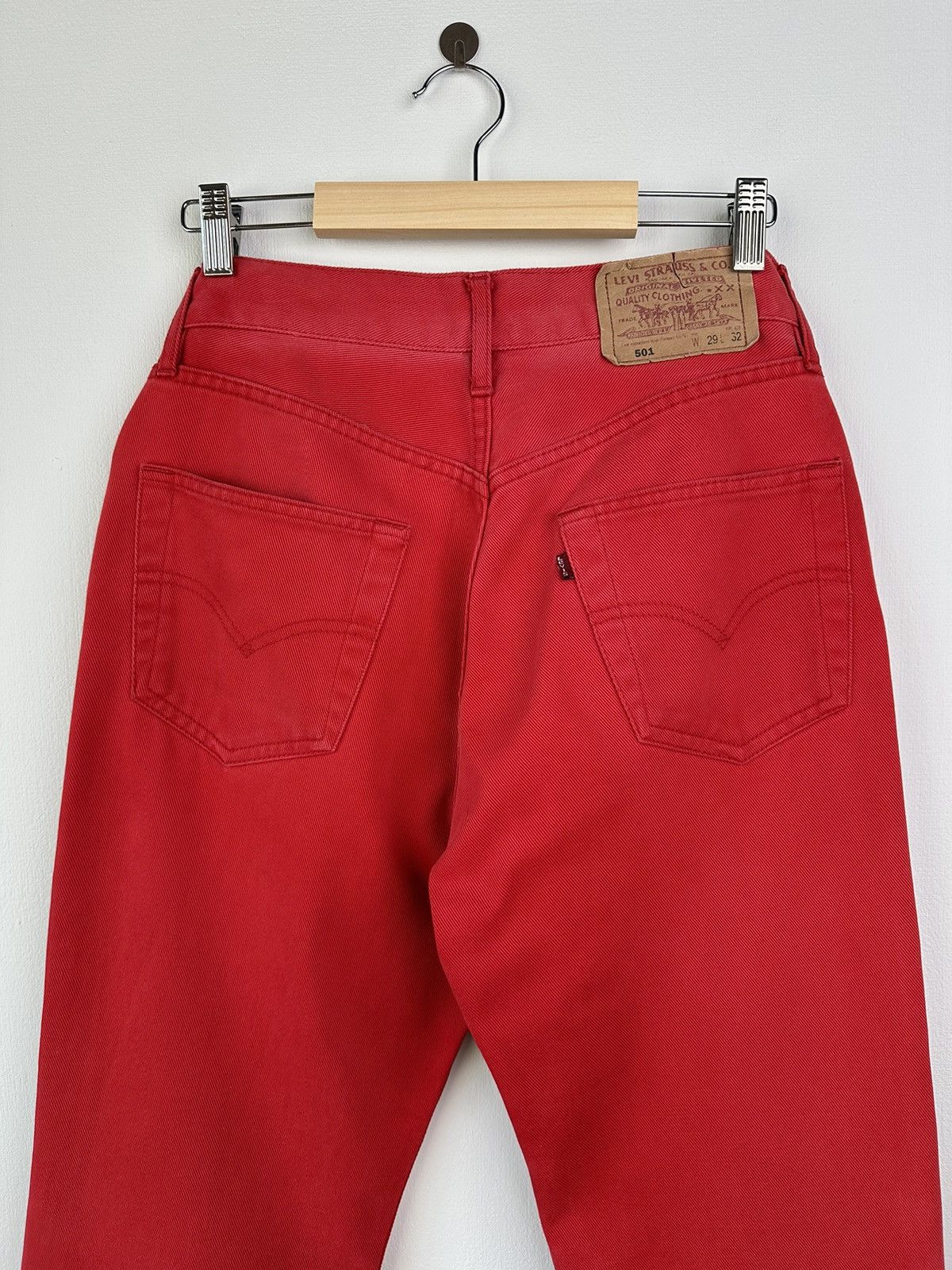 Levi's made in USA 🇺🇸 LEVIS 501 Vintage Red Denim Pants Size US 29 - 1 Thumbnail