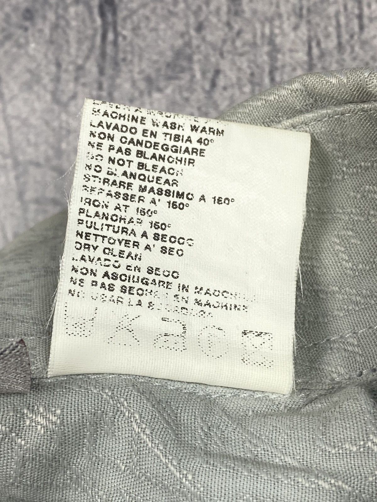 Versace Vintage Versace Classic Jacquard Gray Button Up Shirt Size US XL / EU 56 / 4 - 16 Thumbnail
