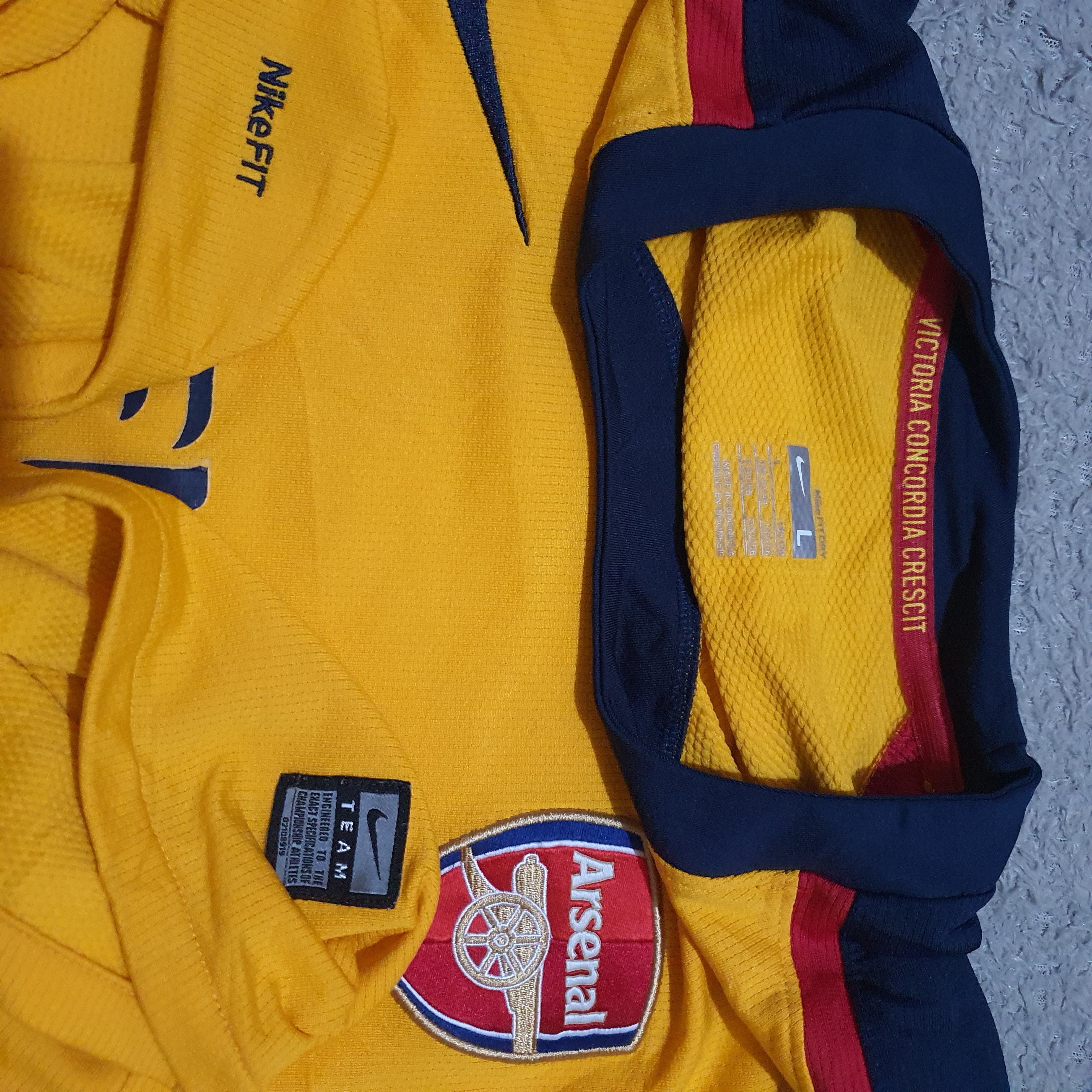 Nike Arsenal jersey Size US L / EU 52-54 / 3 - 3 Thumbnail