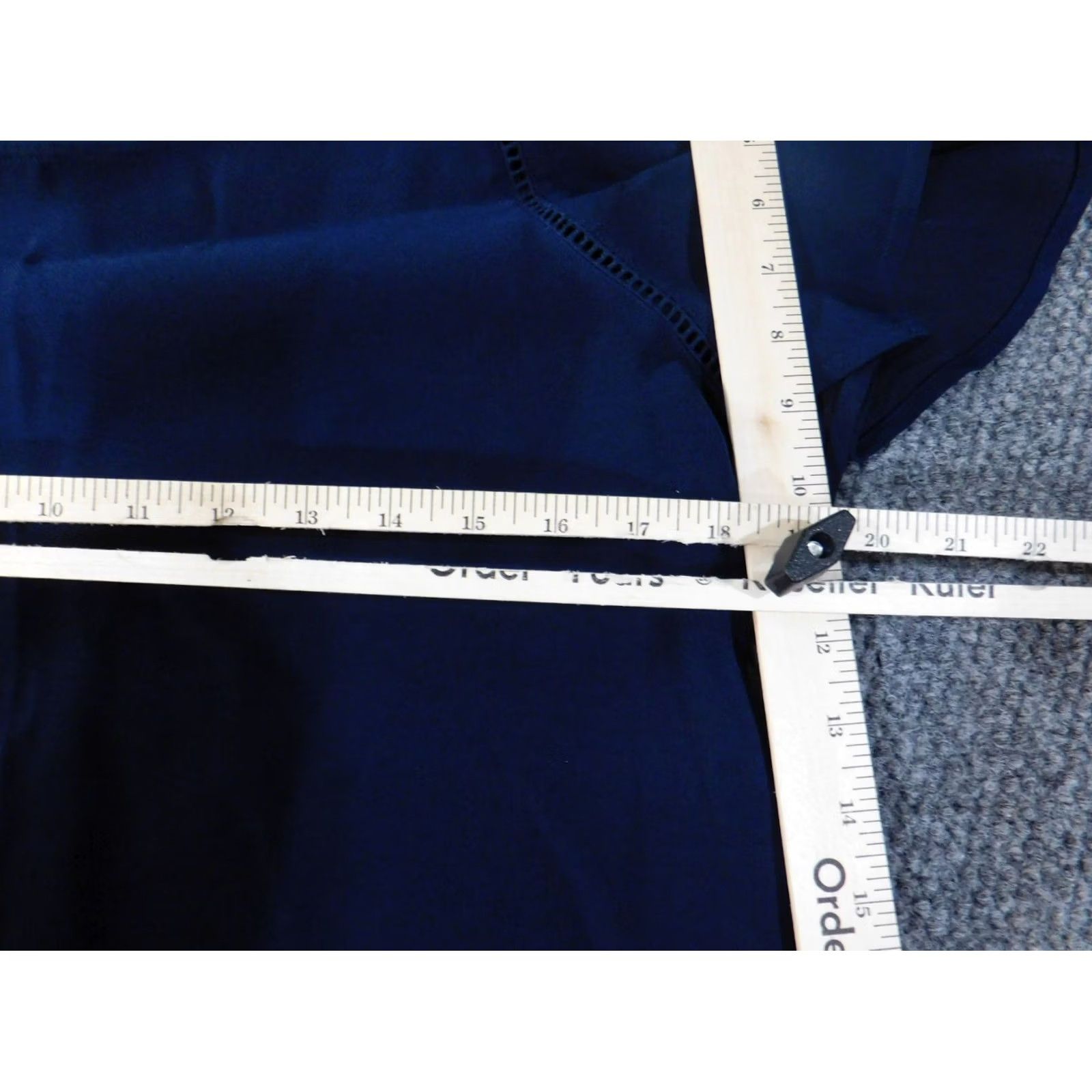 Ann Taylor Ann Taylor Loft Shirt Women Medium Blue Pullover Polyester Knit Ruffle Short Sleeve Round Neck Casual Basic Modern Slub Vintage No Size M / US 6-8 / IT 42-44 - 5 Thumbnail