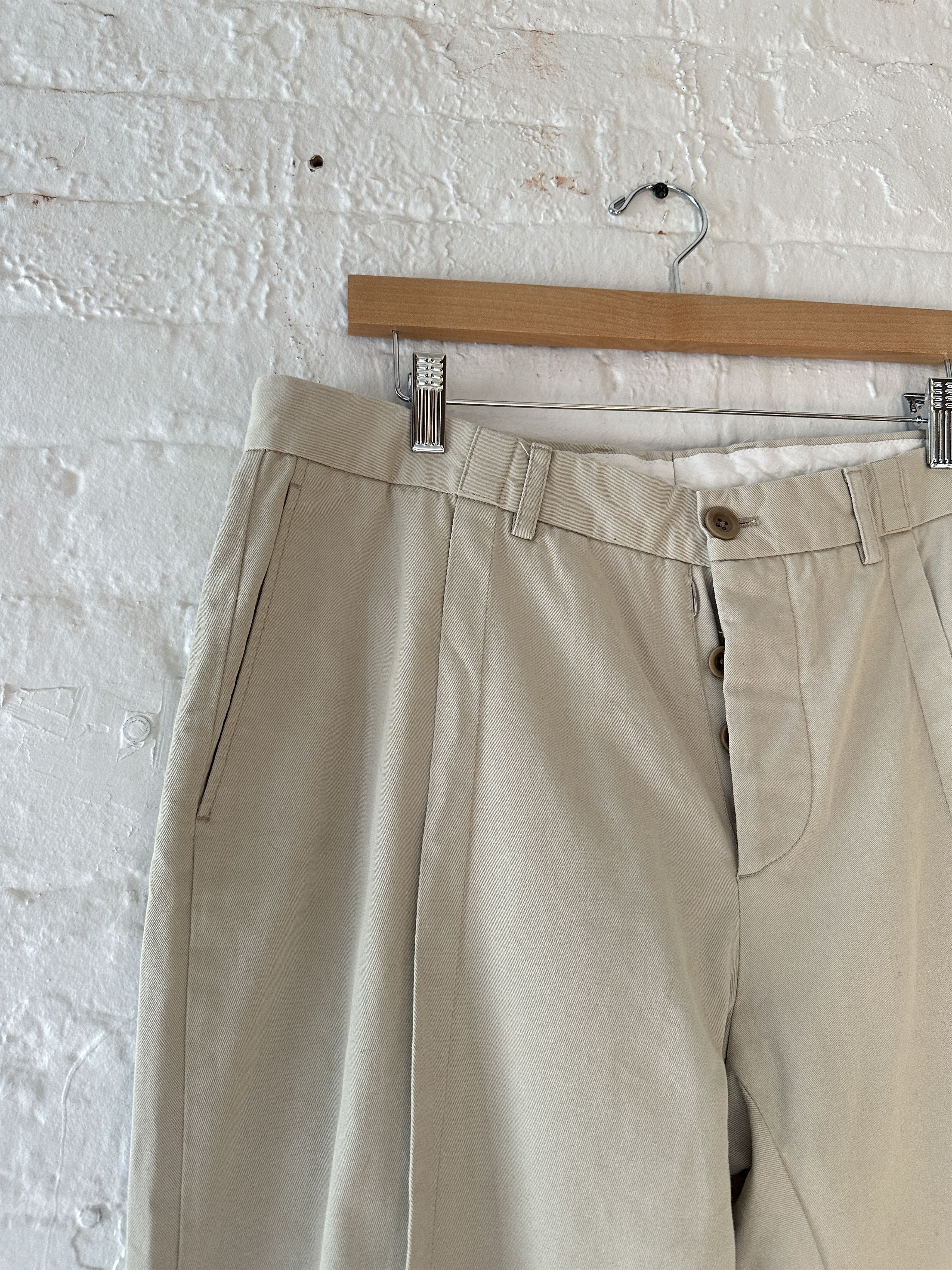 Maison Margiela Maison Margiela Pleated Trousers Size US 34 / EU 50 - 2 Thumbnail