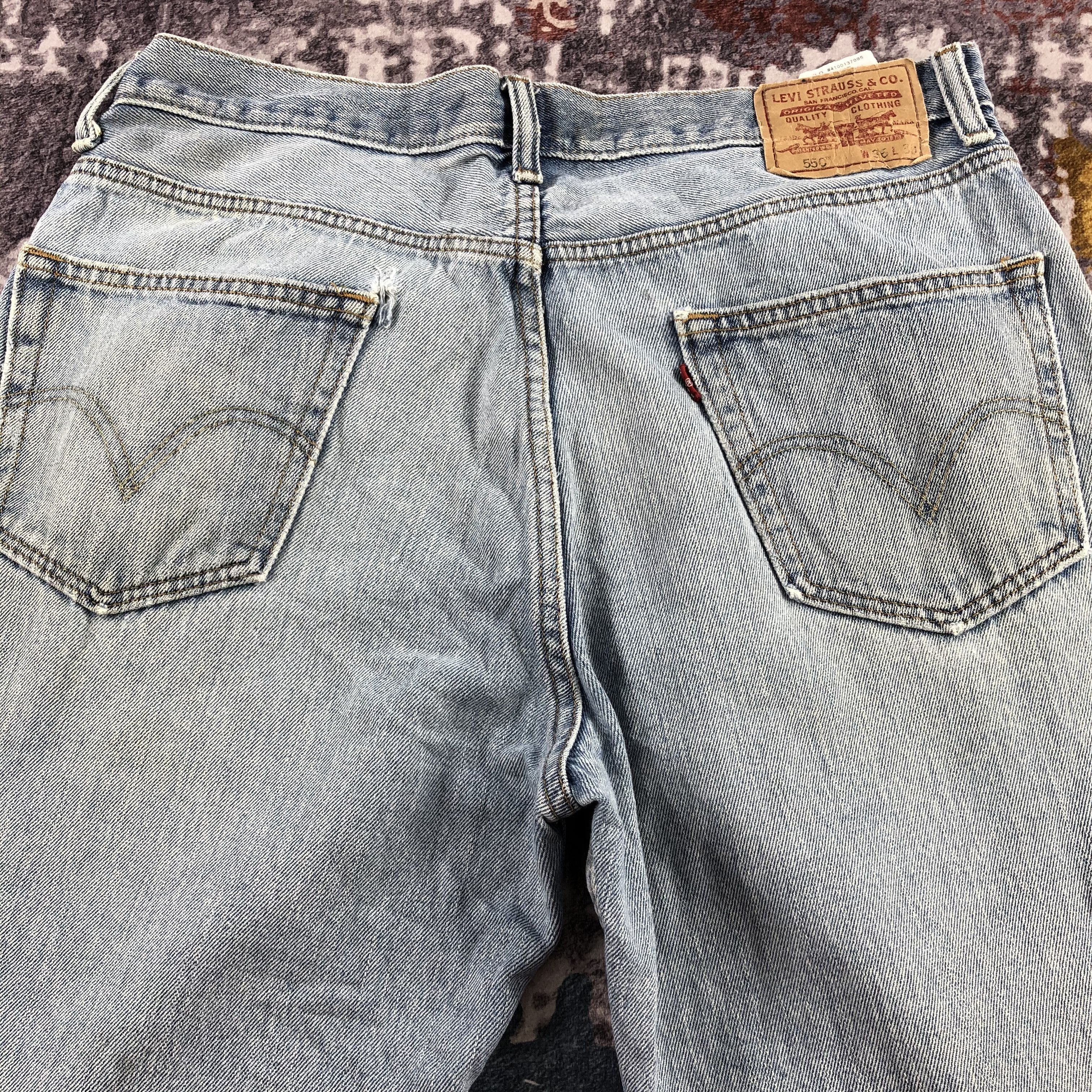 Levi's × Vintage Vintage Light Wash Levis 550 Jeans-JM3079 Size US 35 - 6 Thumbnail