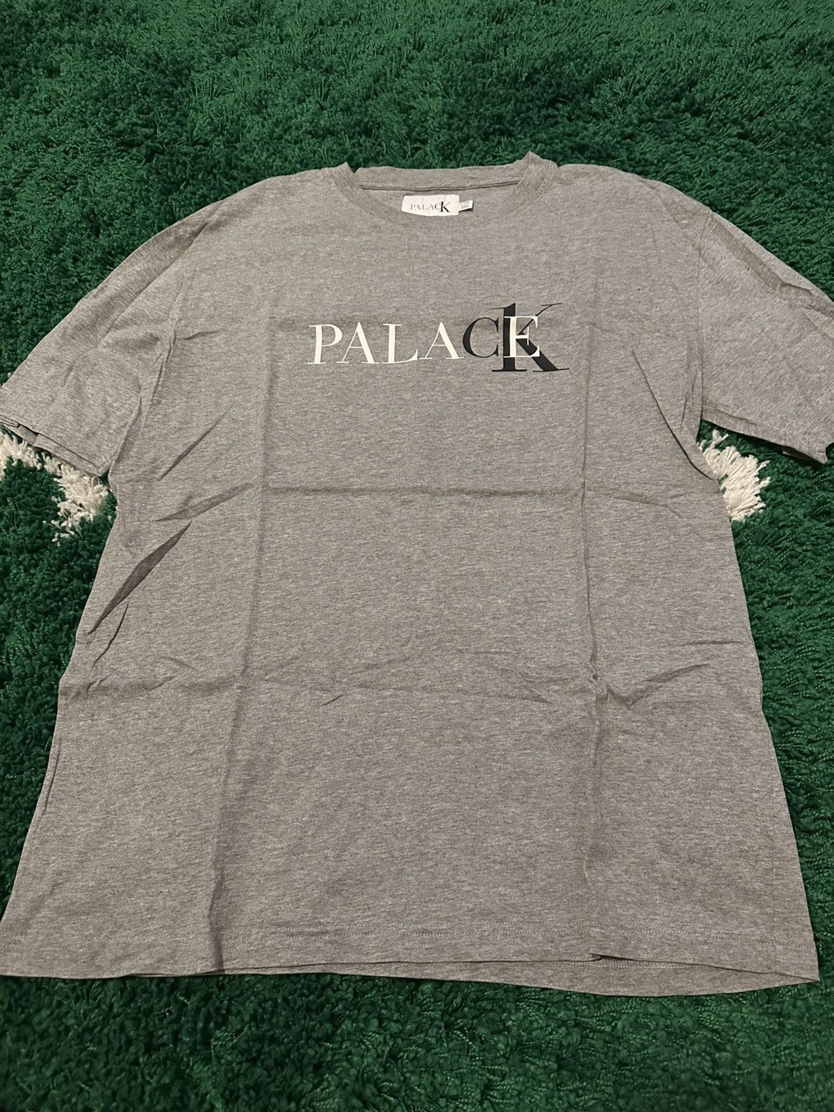 Palace Skateboards American Psycho Trap Designer Streetwear T-shirt Men’s XL store NWT