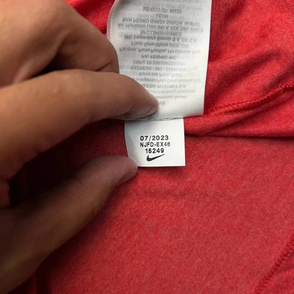 Nike Nike Shirt Men Red Georgia Bulldogs NCAA Crew Neck New L Size US L / EU 52-54 / 3 - 7 Thumbnail