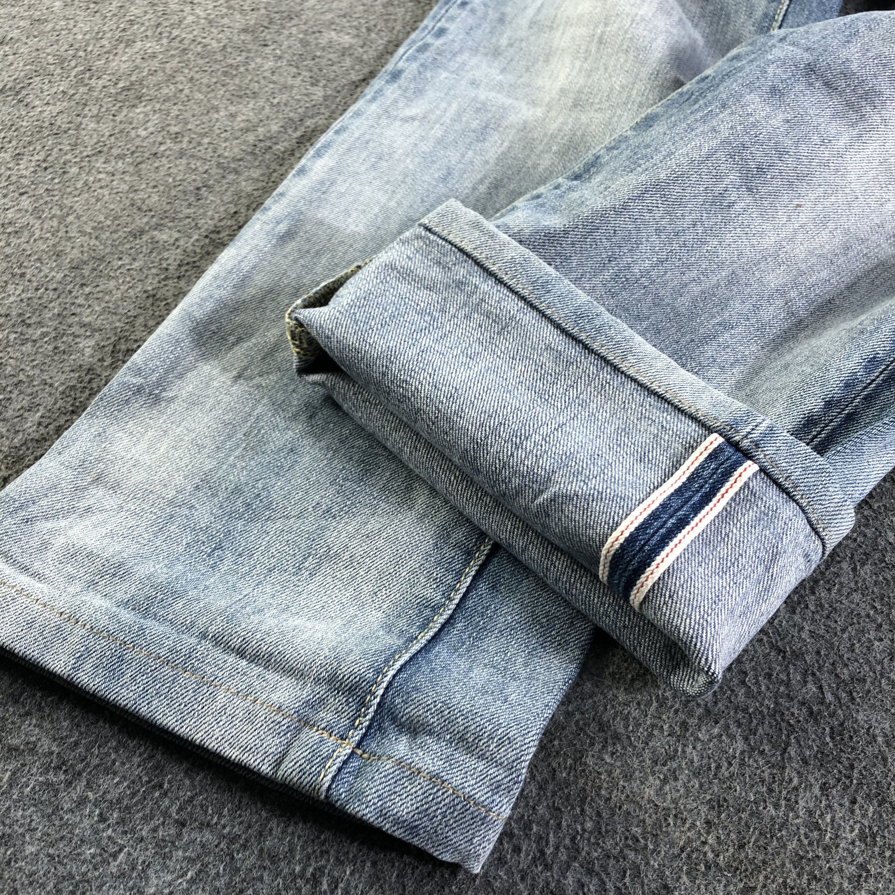 Uniqlo Light Wash Uniqlo Selvedge Jeans-J2967 Size US 32 / EU 48 - 5 Thumbnail
