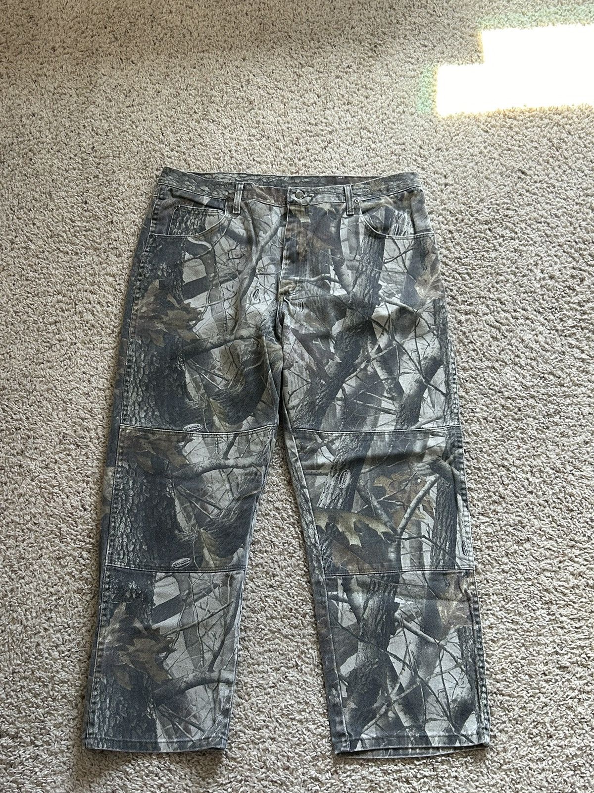 Realtree × Vintage × Wrangler Crazy Vintage Wrangler Double Knee Realtree Pants Size US 40 / EU 56 - 1 Thumbnail