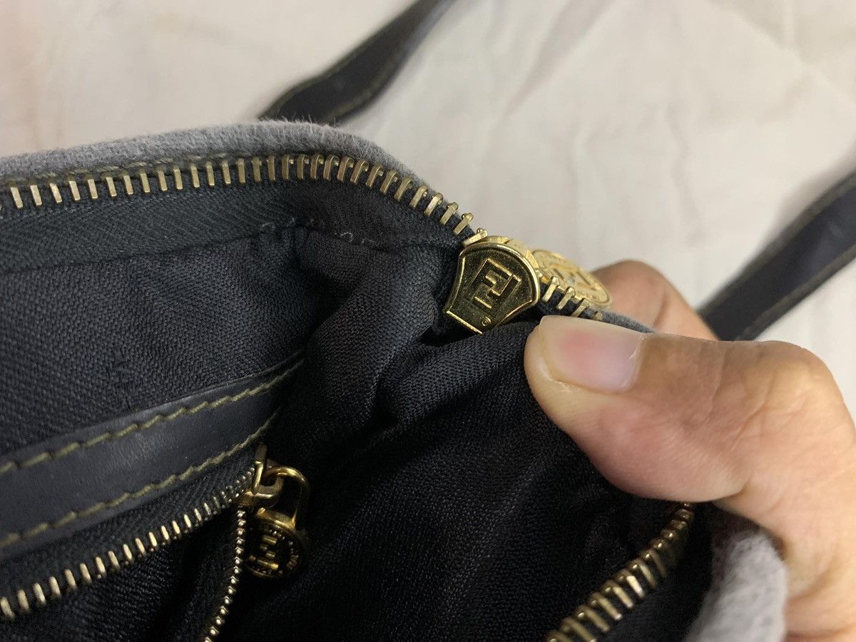 Fendi VINTAGE FENDI CROSSBODY BAG Size ONE SIZE - 5 Thumbnail