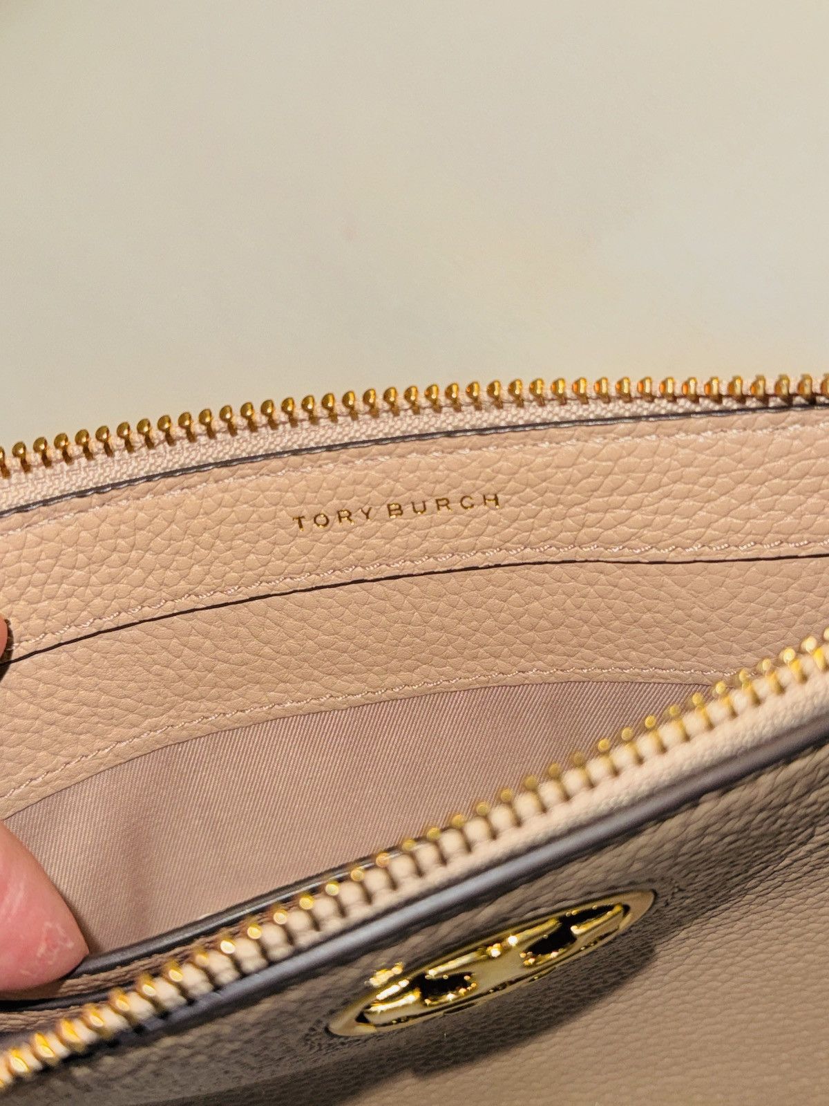 Tory Burch Tory Burch Carson Zip Top Crossbody Bag cream crossbody bag Size ONE SIZE - 4 Thumbnail