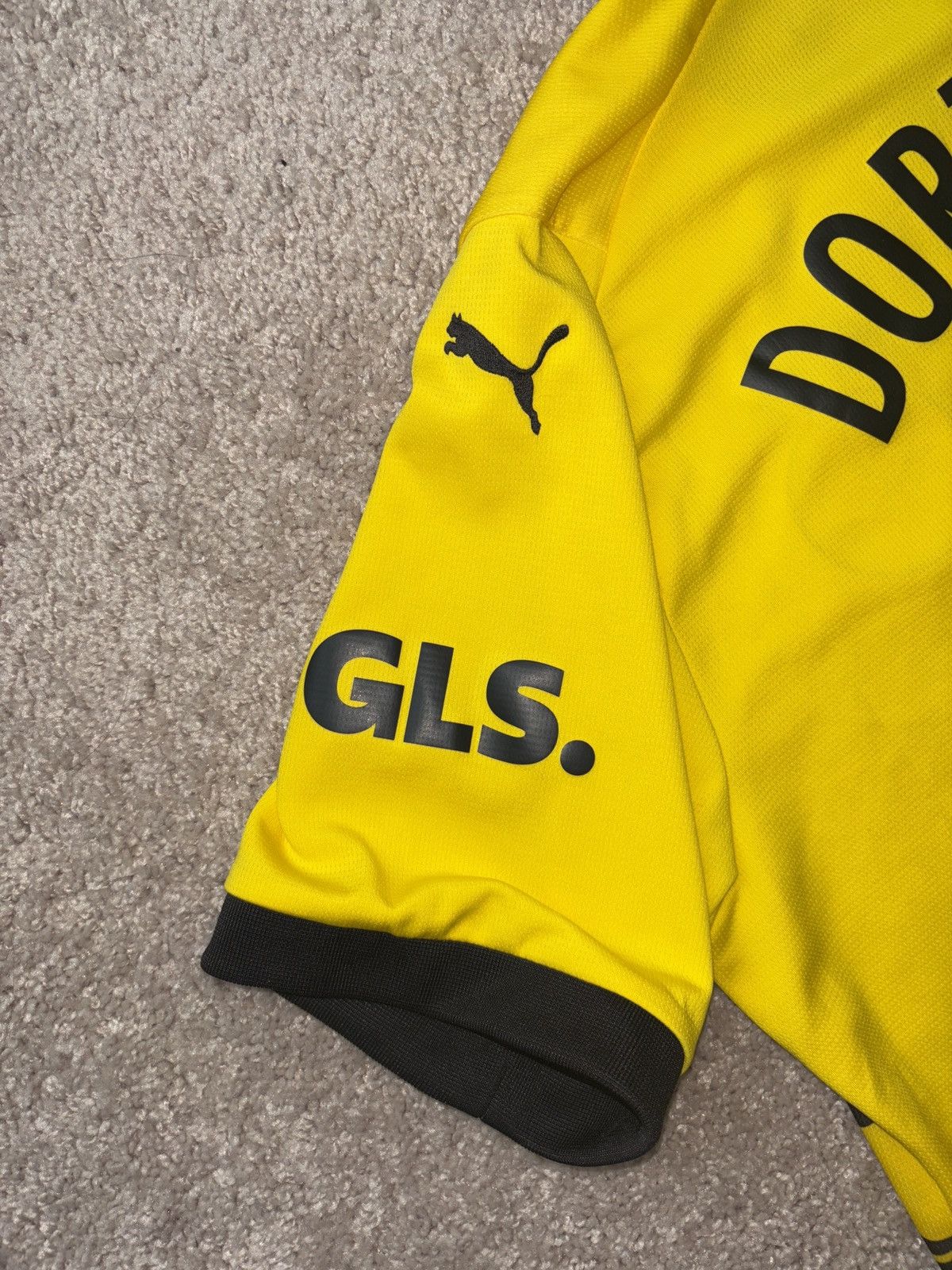 Puma Authentic Borussia Dortmund Jersey Size US L / EU 52-54 / 3 - 1 Thumbnail