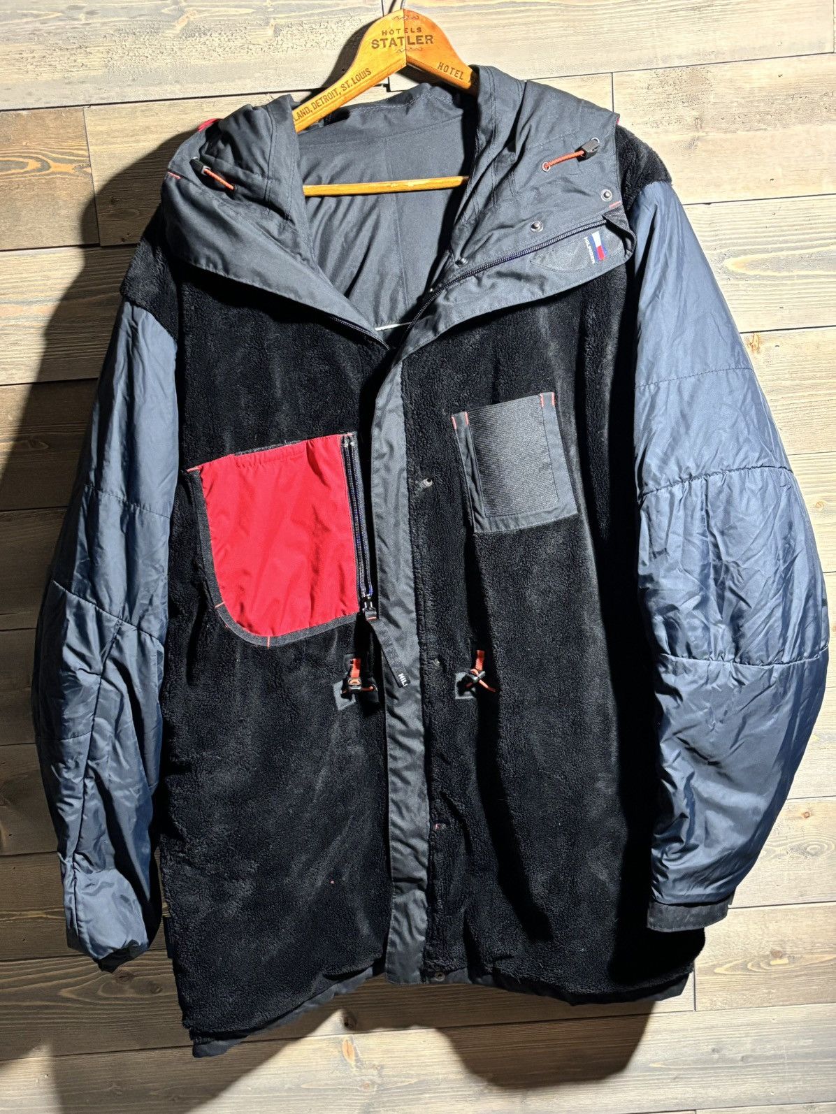 Tommy Hilfiger Tommy Hilfiger Ski Team Jacket — VTG Outdoor Tech-wear S Size US L / EU 52-54 / 3 - 2 Thumbnail