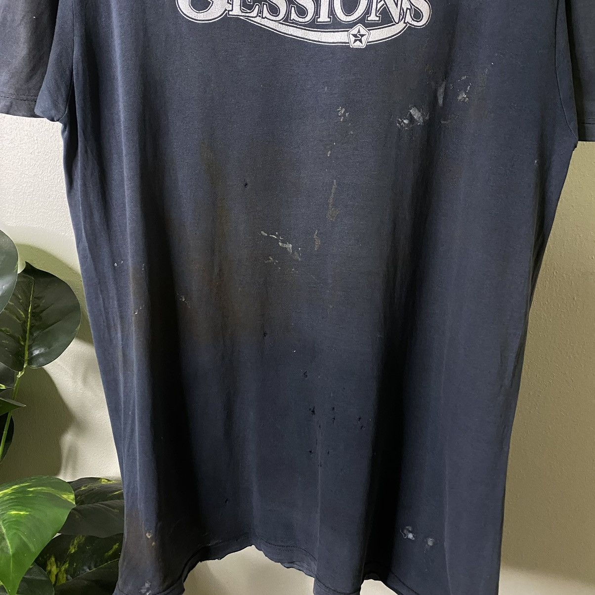 Sessions × Vintage Vintage Y2K Sessions Skateboard Distressed Tee Size US L / EU 52-54 / 3 - 3 Thumbnail
