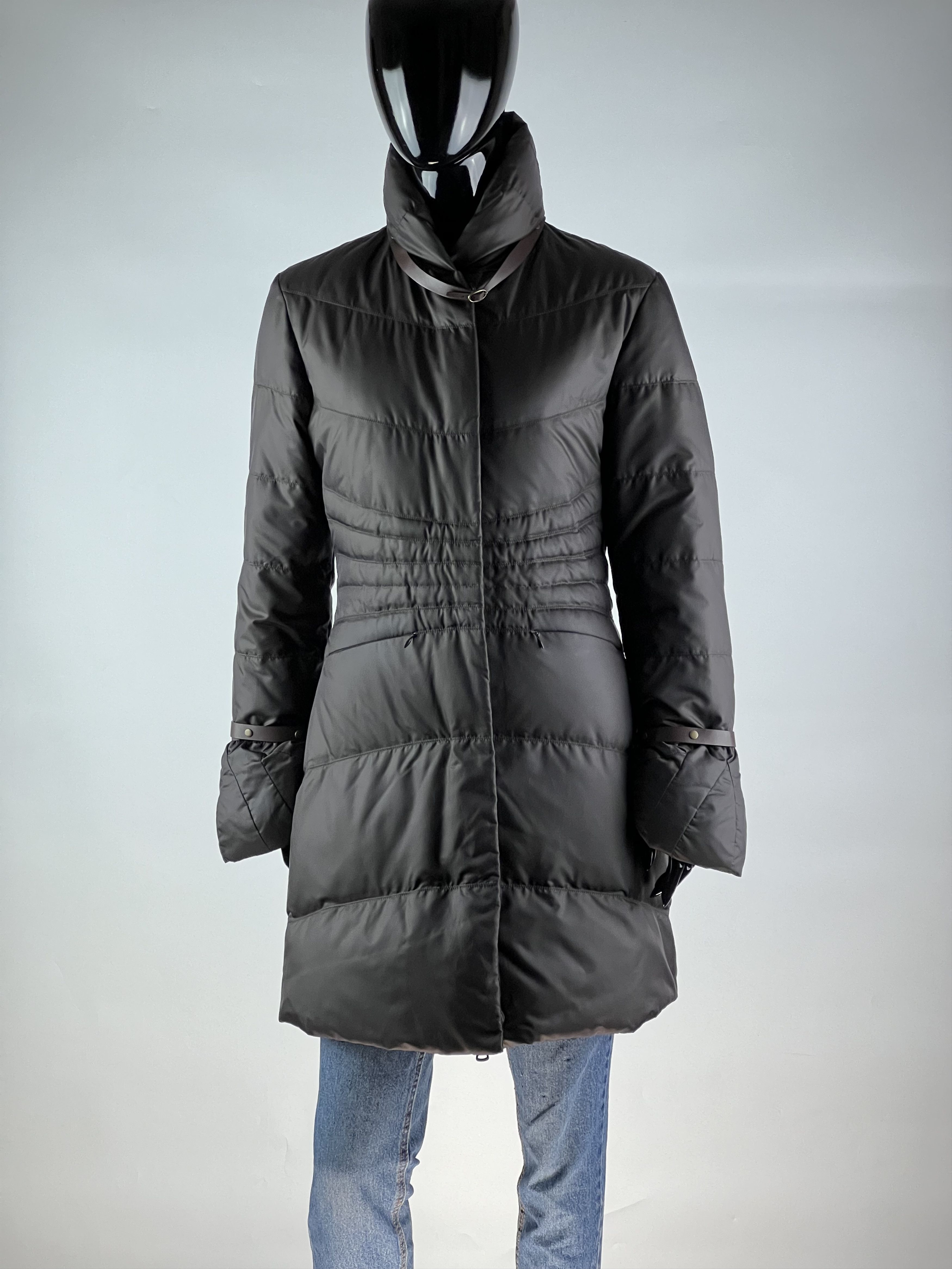 Gianfranco Ferre Rare Vintage Gianfranco Ferre Puffer Down Jacket Size XS Size XS / US 0-2 / IT 36-38 - 1 Thumbnail