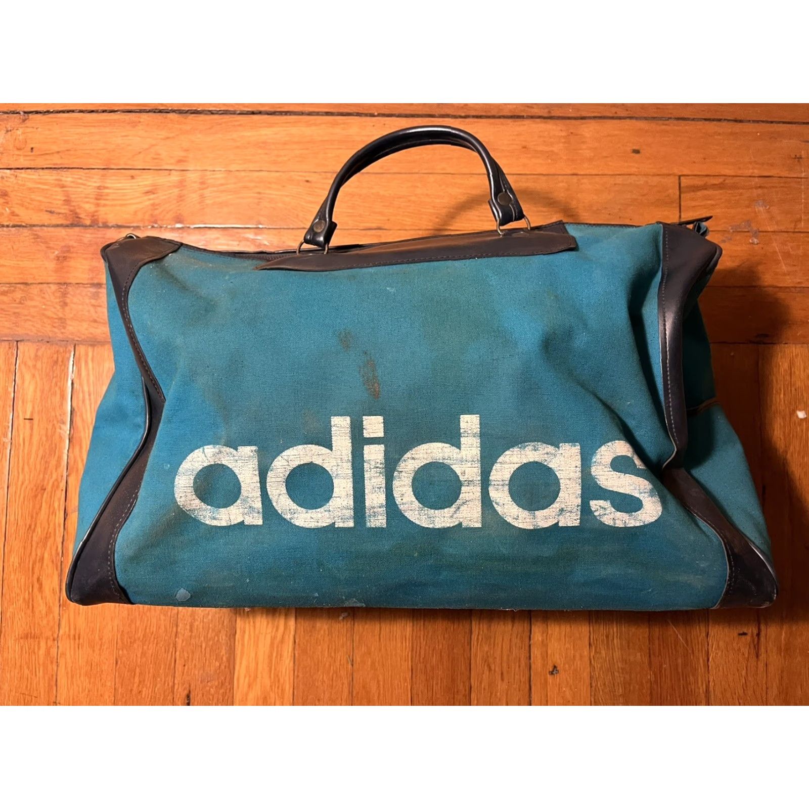 Adidas VINTAGE Adidas Gym Duffle Bag Blue Black 70s Satchel Canvas Sportswear/Beach Unisex Adult Duffle Bag Bag? Size ONE SIZE - 2 Thumbnail