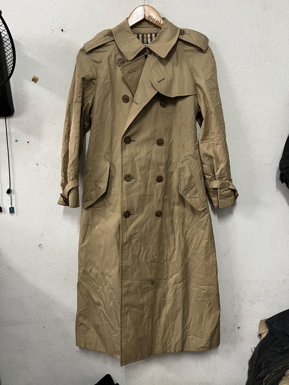 Burberry Vintage Burberry Trect Coat Size S / US 4 / IT 40 - 1 Thumbnail