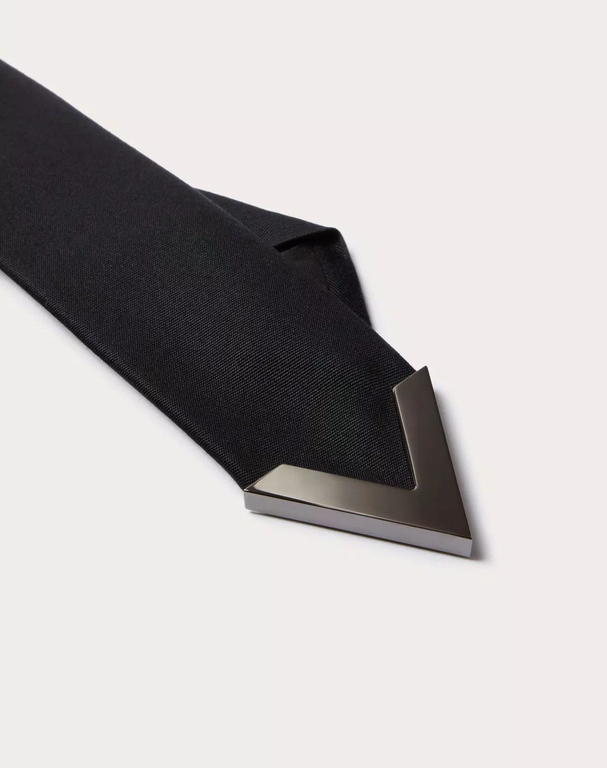 Valentino oc11z0625 Size: OS/ Tie in Black Size ONE SIZE - 3 Thumbnail