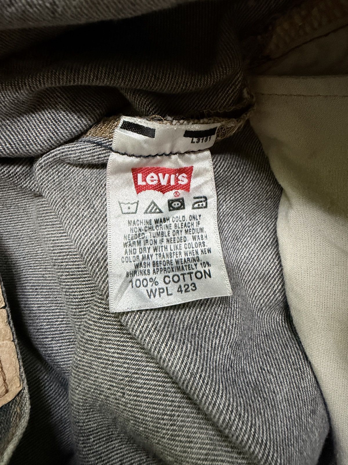 Levi's Vintage Levi’s 501 Straight Leg Faded Black Distressed Denim Size US 32 / EU 48 - 19 Thumbnail
