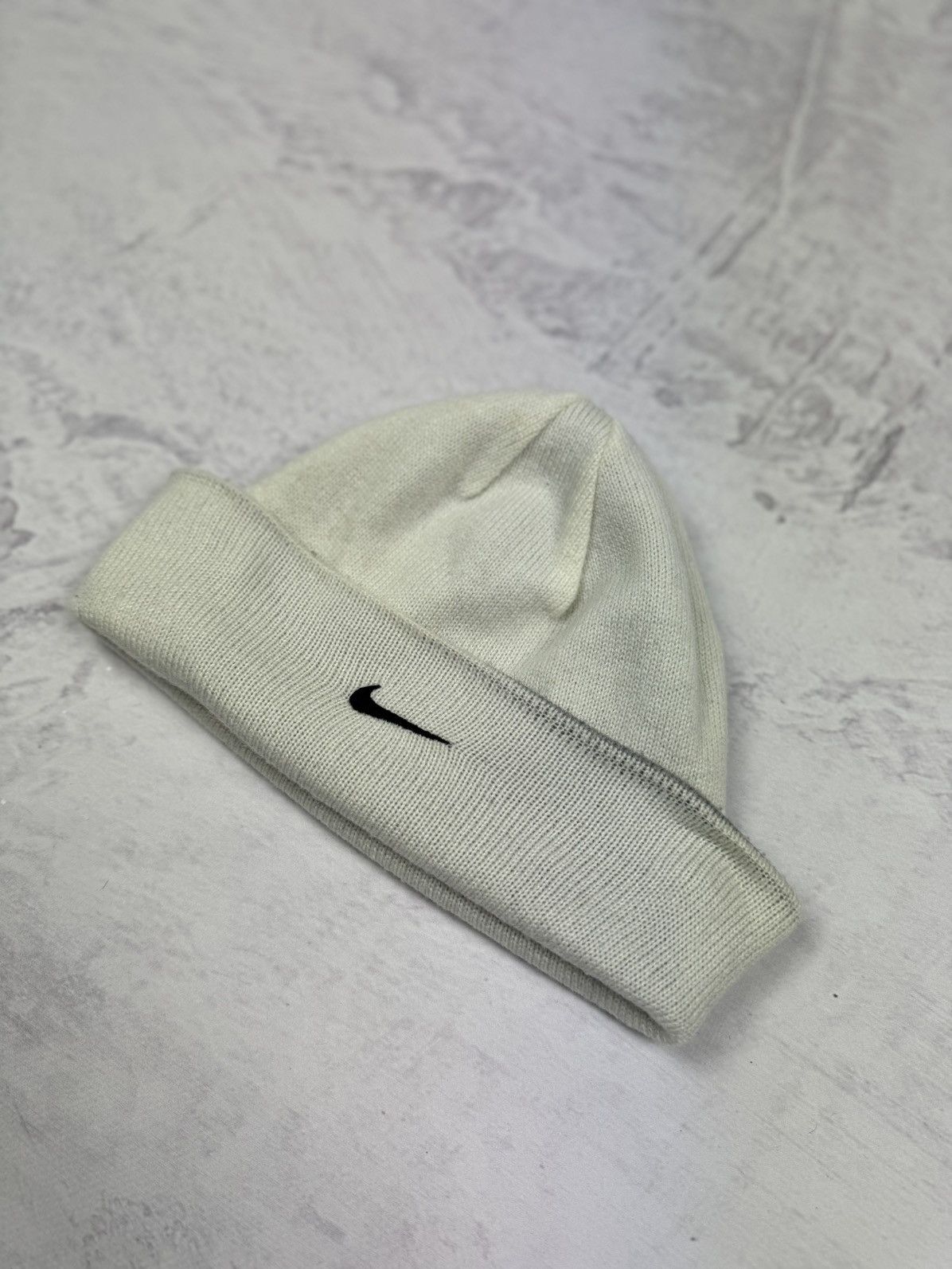 Nike Nike double-sided winter hat 90’ Size ONE SIZE - 5 Thumbnail
