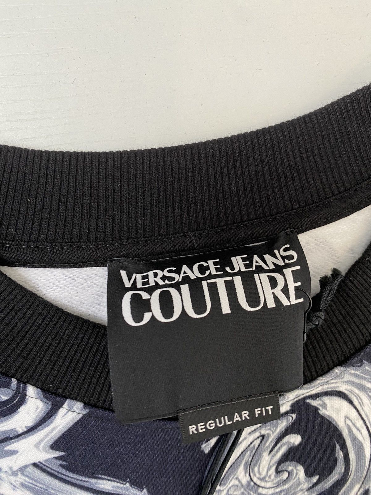 Versace Jeans Couture Versace Jeans Culture Chromo Couture sweatshirt, size M new Size US M / EU 48-50 / 2 - 5 Thumbnail