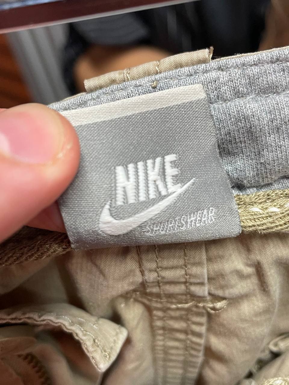 Nike 90’s Vintage Nike Cargo Shorts Size US 33 - 9 Thumbnail