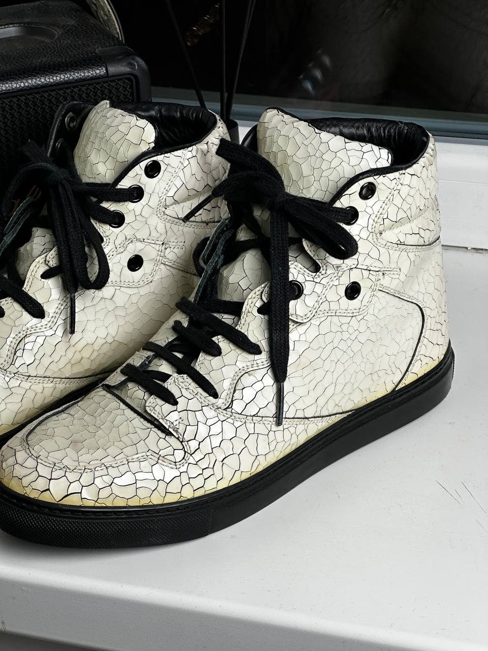 Balenciaga Balenciaga High Top Trainers Snake Skin Cracked Size 7.5 Size US 7.5 / EU 40-41 - 4 Thumbnail