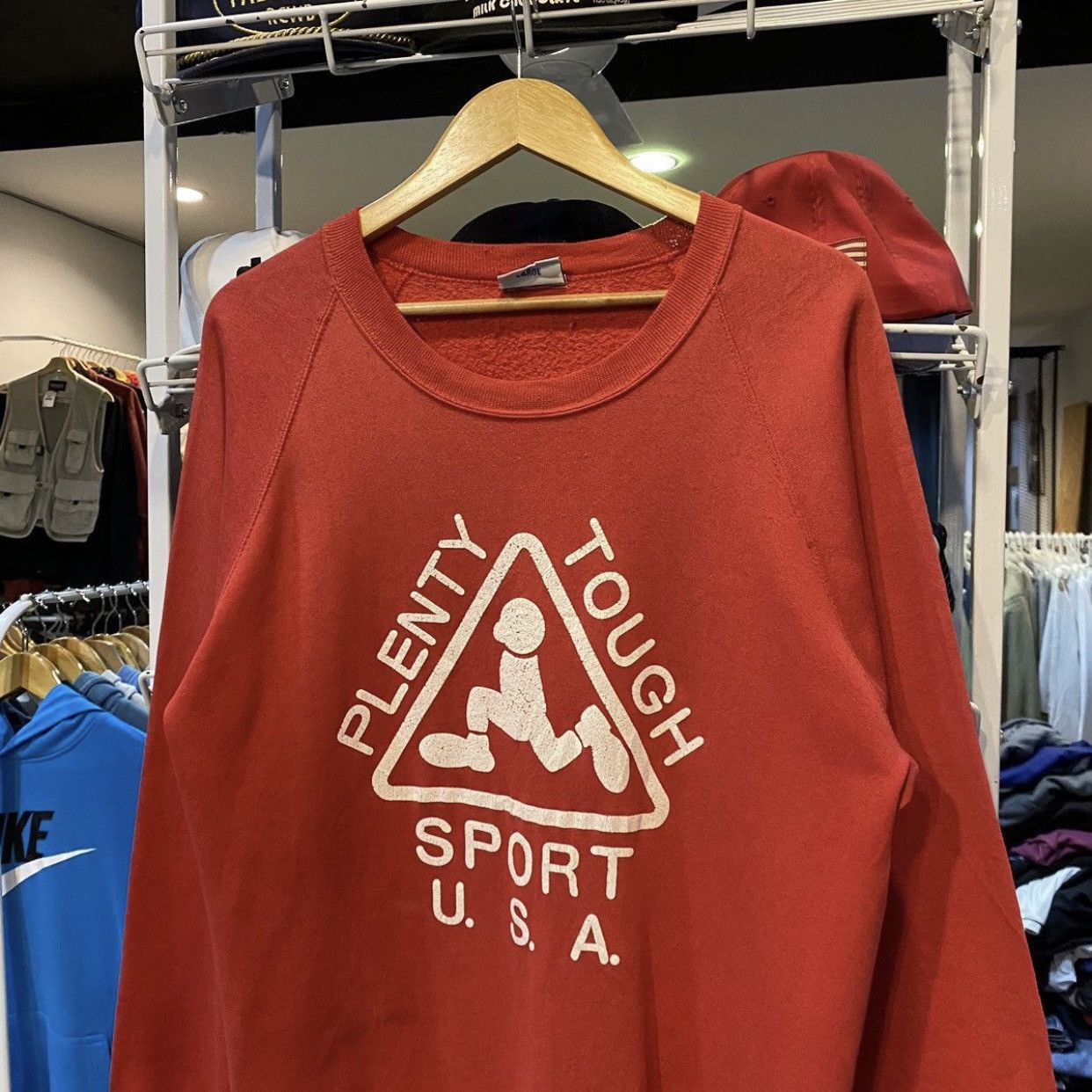 Vintage VINTAGE PLENTY TOUGH SPORTS SWEATSHIRT Size US L / EU 52-54 / 3 - 3 Thumbnail