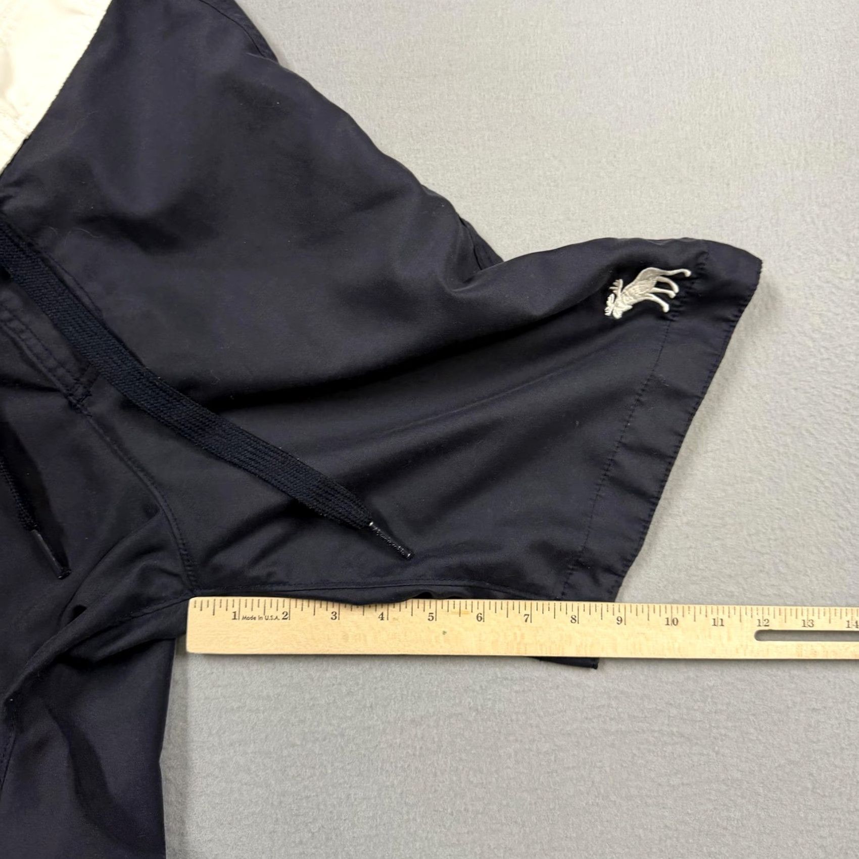 Abercrombie & Fitch Abercrombie & Fitch Shorts Mens Small Navy Board Shorts Drawstring Back Pocket Colorblock Beach Summer Mens S Navy Board Shorts Size US 29 - 7 Thumbnail