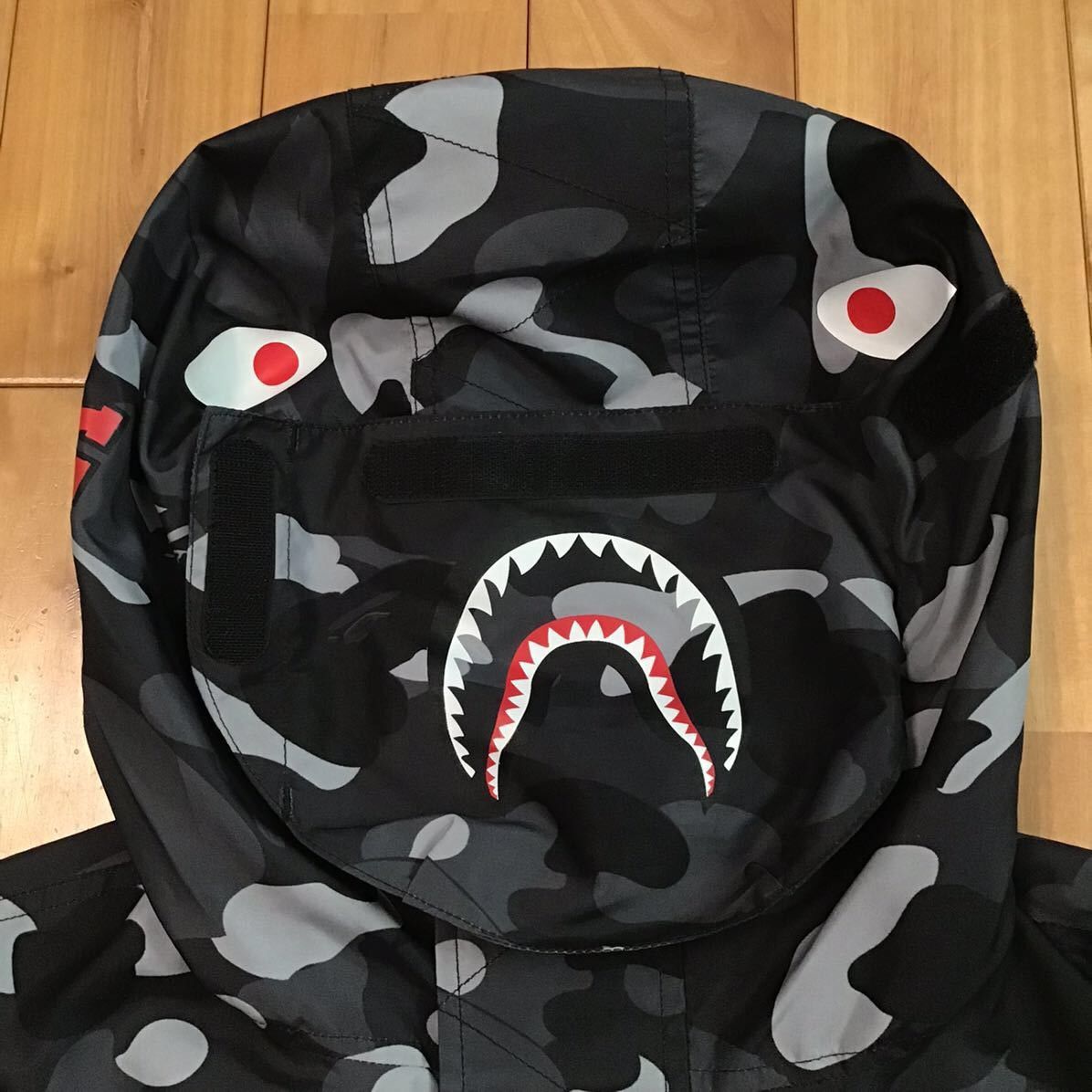 Bape BAPE GRADATION CAMO SHARK HOODIE MASK JACKET a bathing ape Size US M / EU 48-50 / 2 - 2 Thumbnail