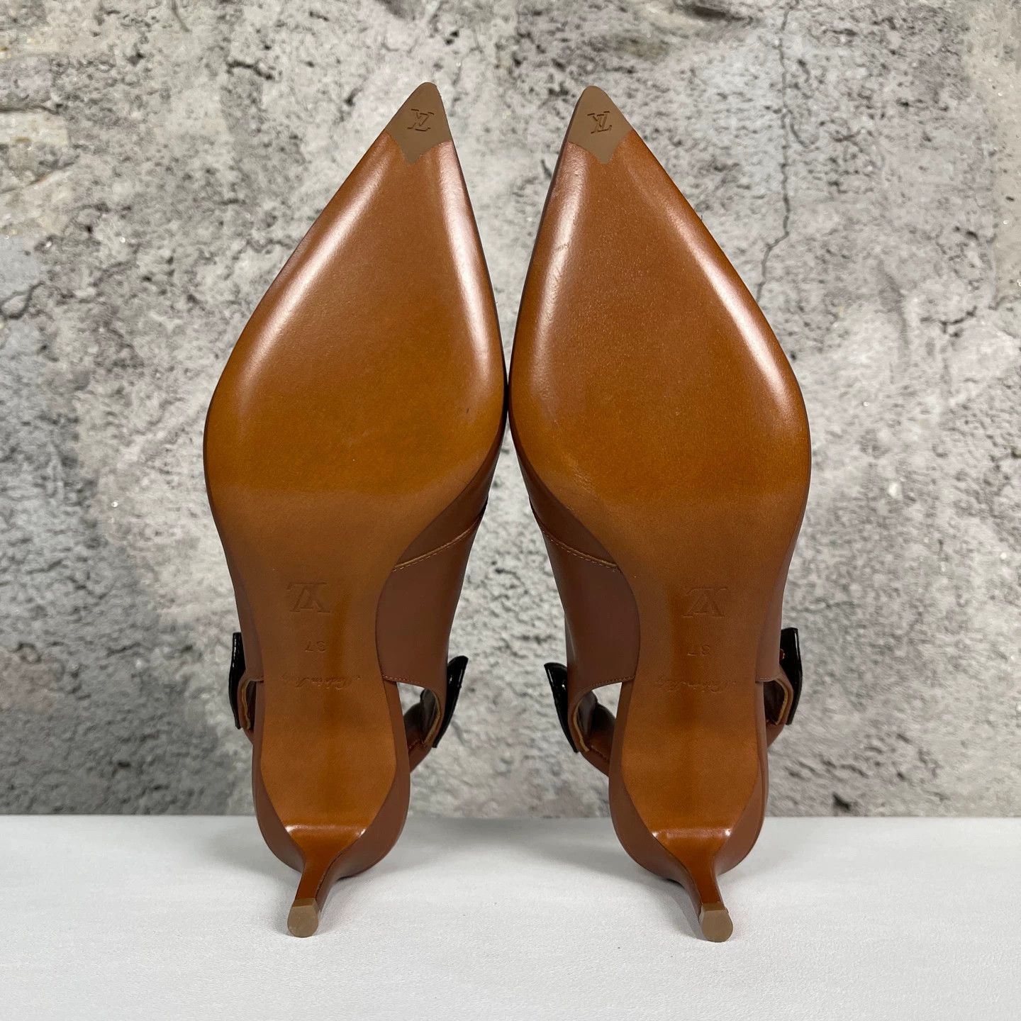Louis Vuitton LOUIS VUITTON High Heels EUR 37 New Unused Size US 6.5 / IT 36.5 - 8 Thumbnail