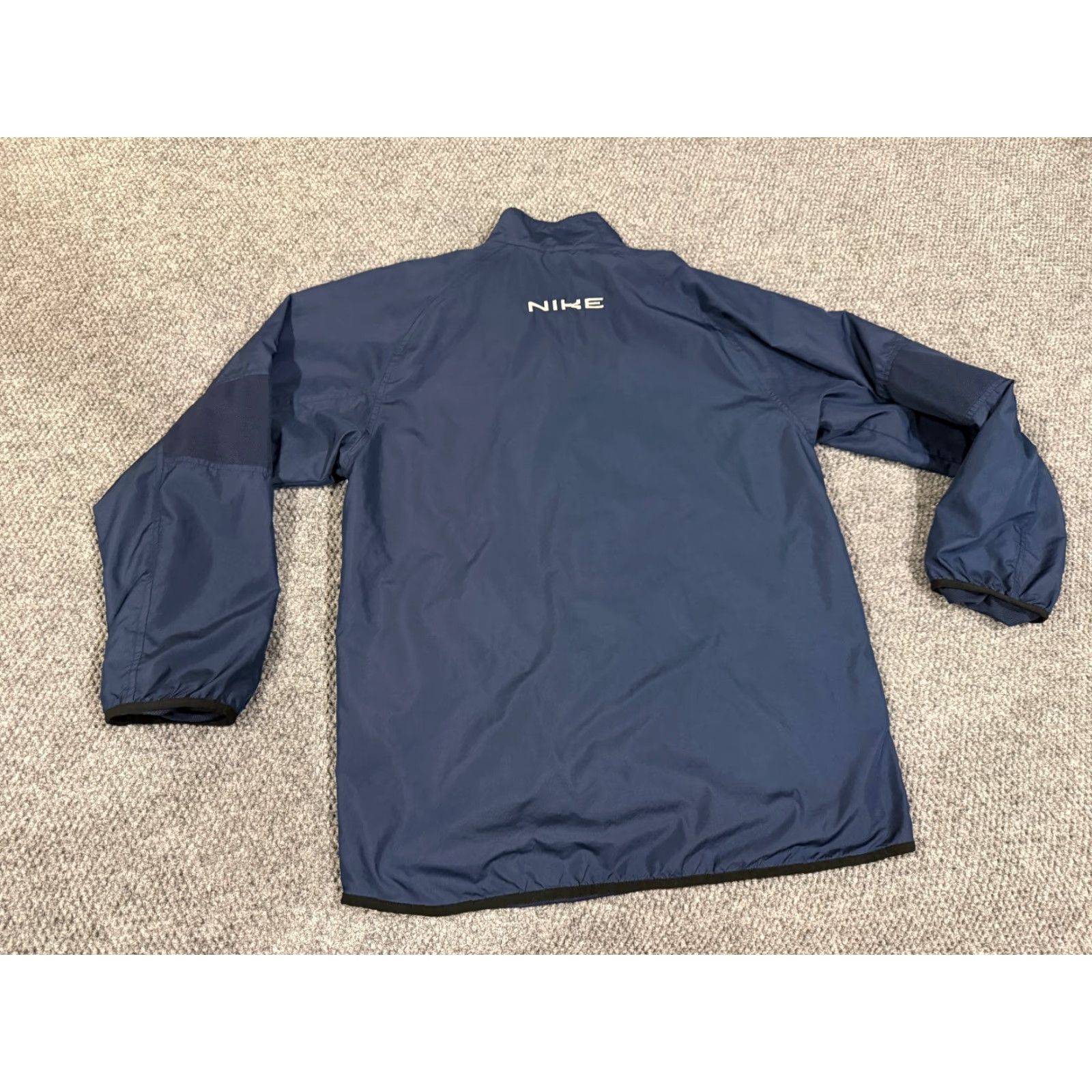 Nike VINTAGE Nike windbreaker jacket Mens M Blue Full Zip Lightweight Windbreaker Logo Sports Activewear Jacket Size US M / EU 48-50 / 2 - 7 Thumbnail