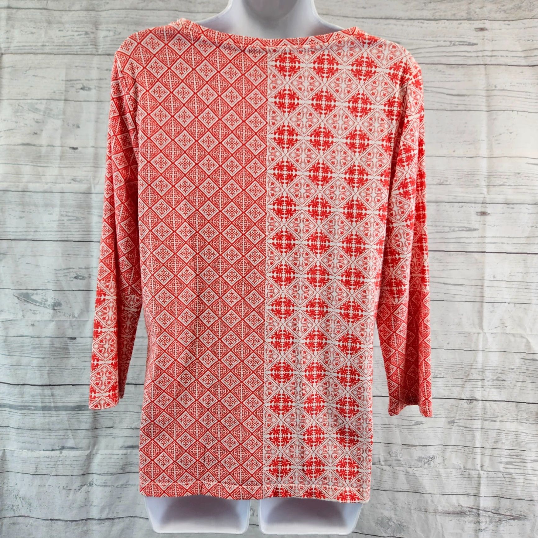 Vintage Chico's Zenergy Women Blouse Top 3/4 Sleeve Red White Embellished Medium Sized Shirt Womens Size M / US 6-8 / IT 42-44 - 4 Thumbnail