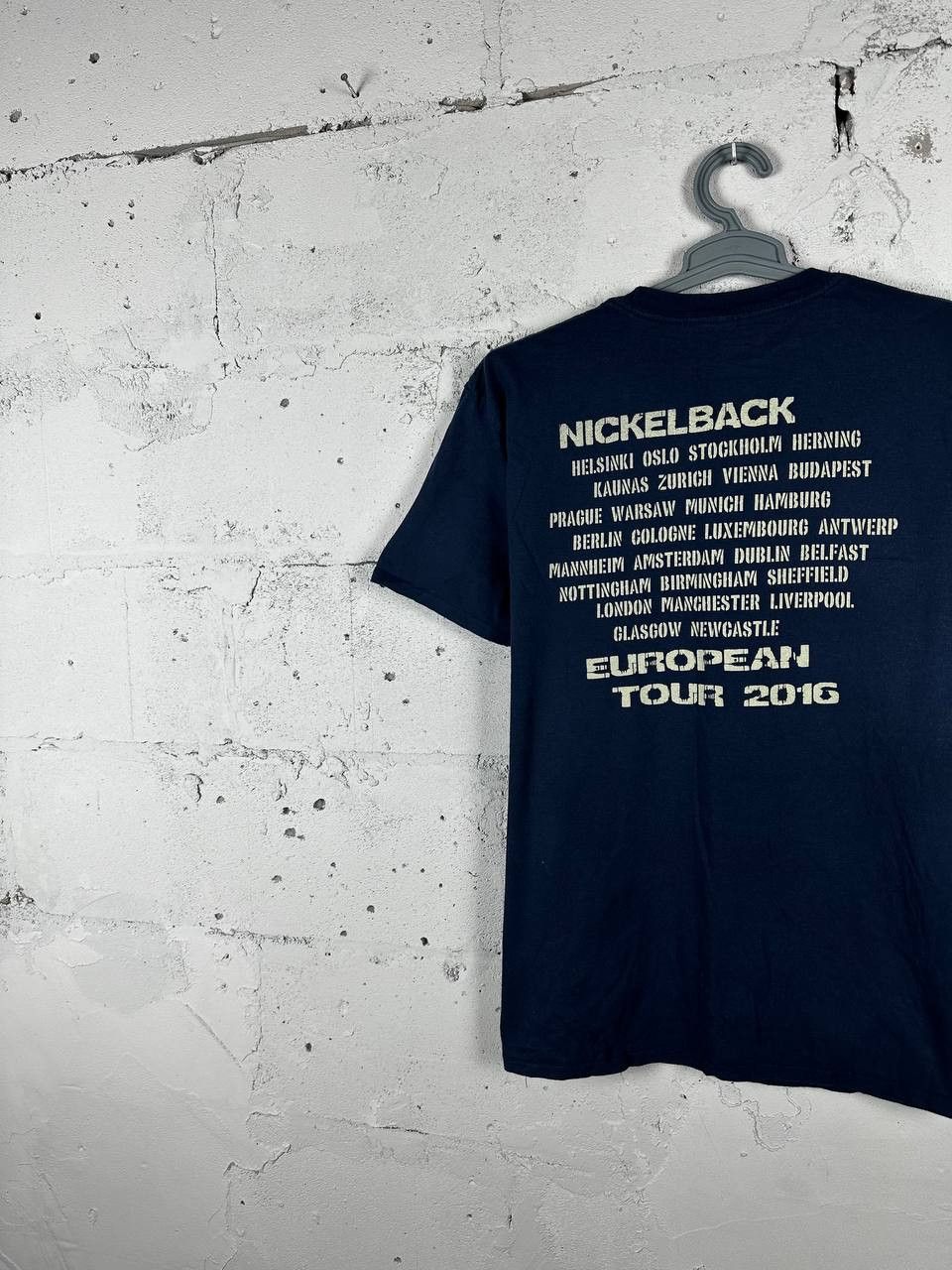 Band Tees Nickelback Live Concert Logo t shirt merch tour Size US L / EU 52-54 / 3 - 6 Thumbnail