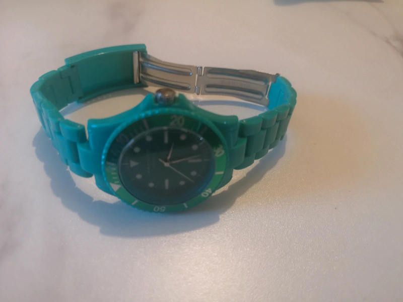 Designer Identity green plastic watch Size ONE SIZE - 2 Thumbnail