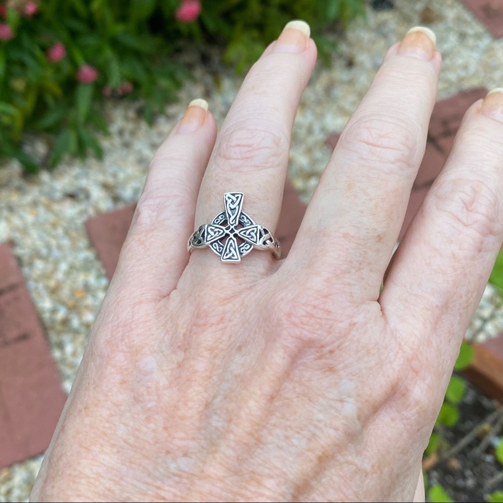 The Unbranded Brand Sterling Silver Celtic Cross Ring Size 9 Size ONE SIZE - 5 Thumbnail