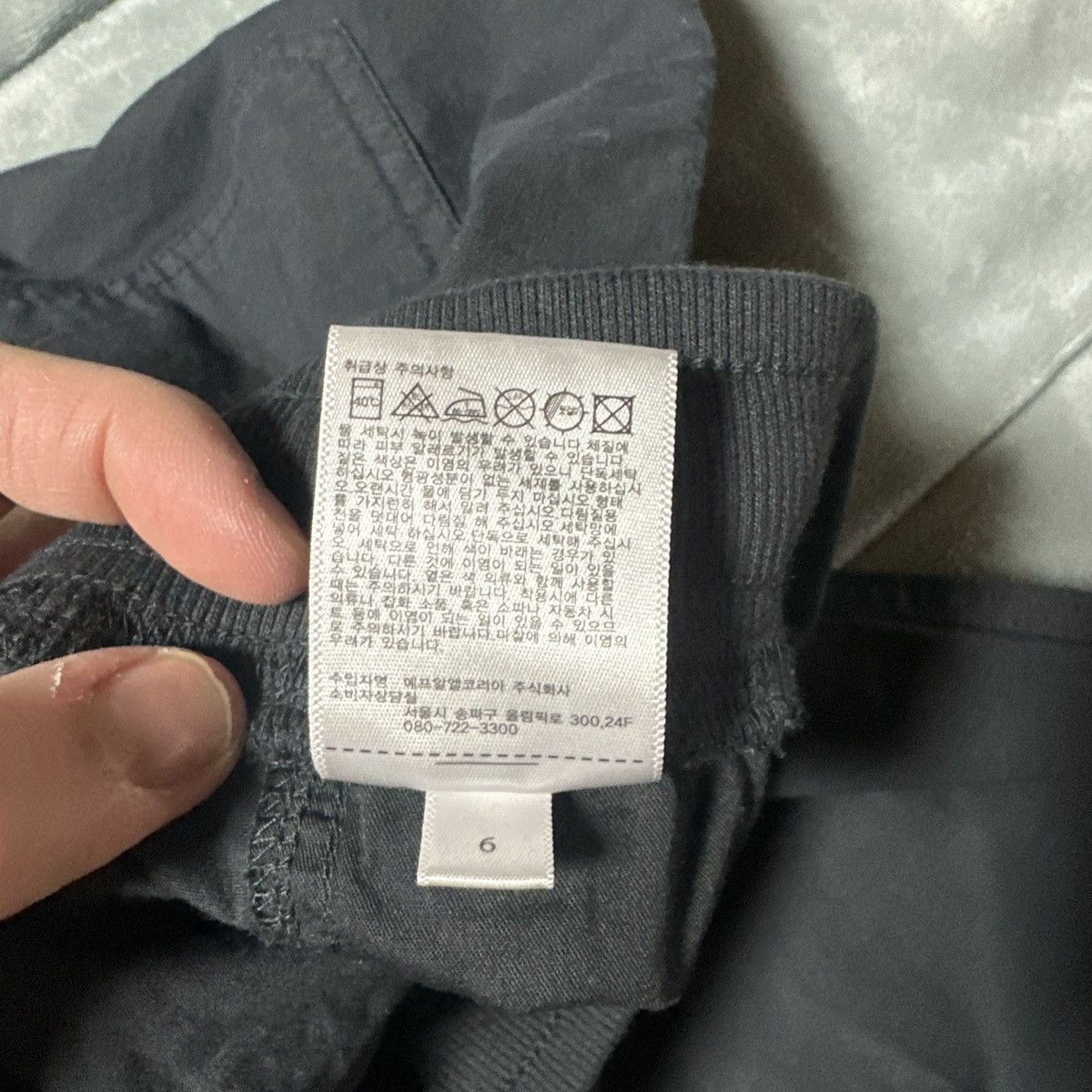 Uniqlo Uniqlo EZY Joggers Mens XL 36-39 inch Waist Gray Dress Pants Size US 39 - 5 Thumbnail