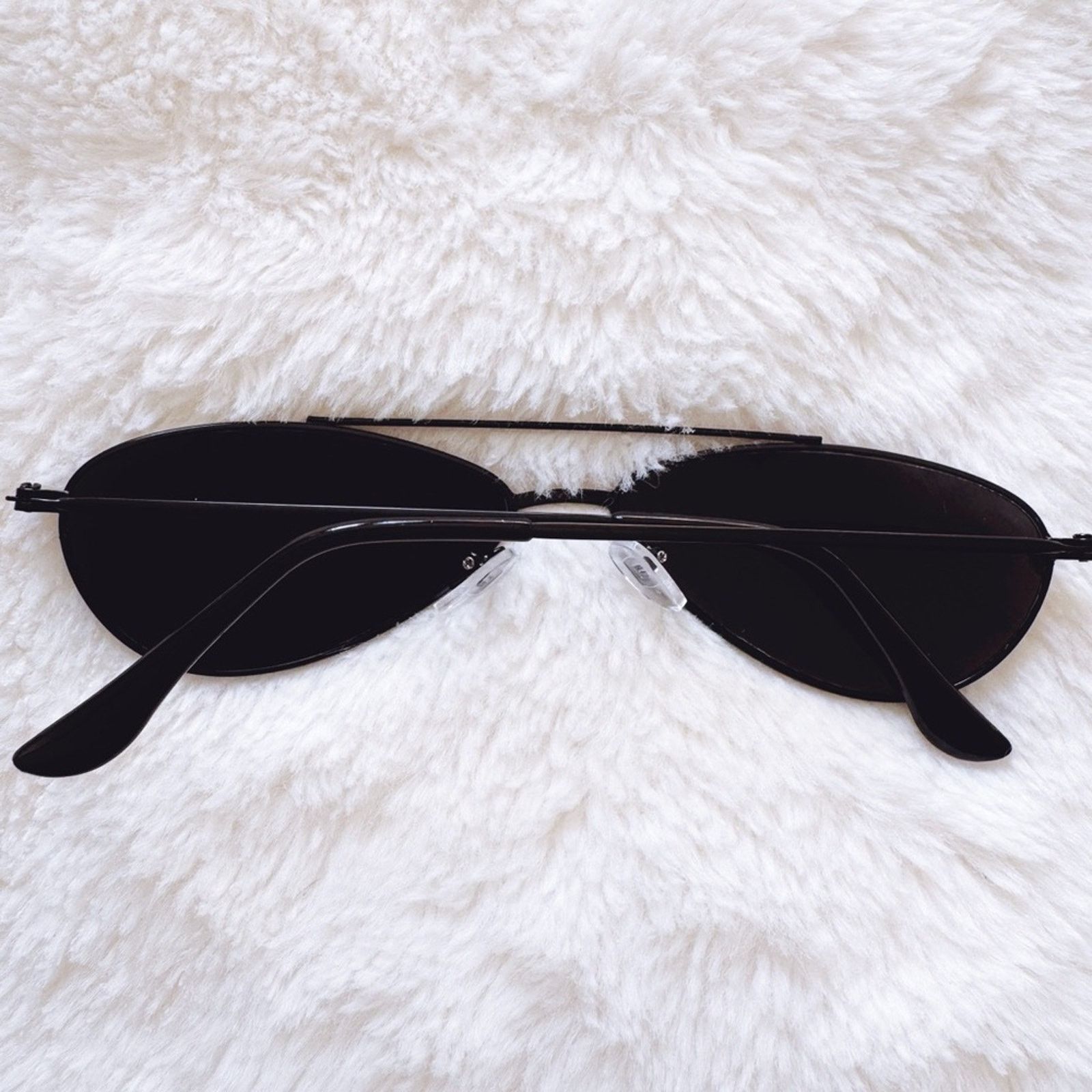 Other Cynthia Black Aviator Slim Sunglasses Size ONE SIZE - 12 Thumbnail