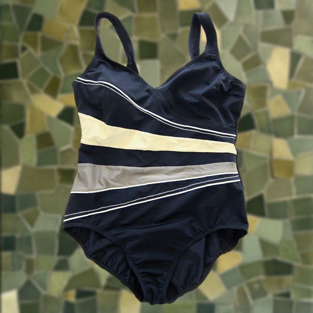 Vintage Fantasizer Black Brown Stripe Slimming Built In Bra One Piece Swimsuit 16 Size ONE SIZE - 1 Thumbnail
