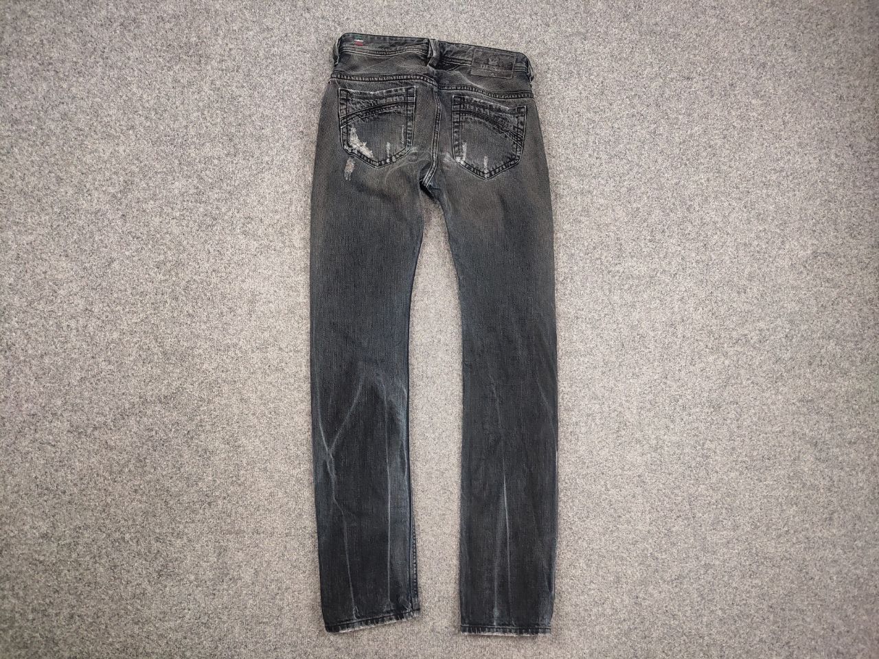 Diesel Diesel Thanaz Vintage Waxed Distressed Denim Jeans l.g.b. Size US 30 / EU 46 - 9 Thumbnail