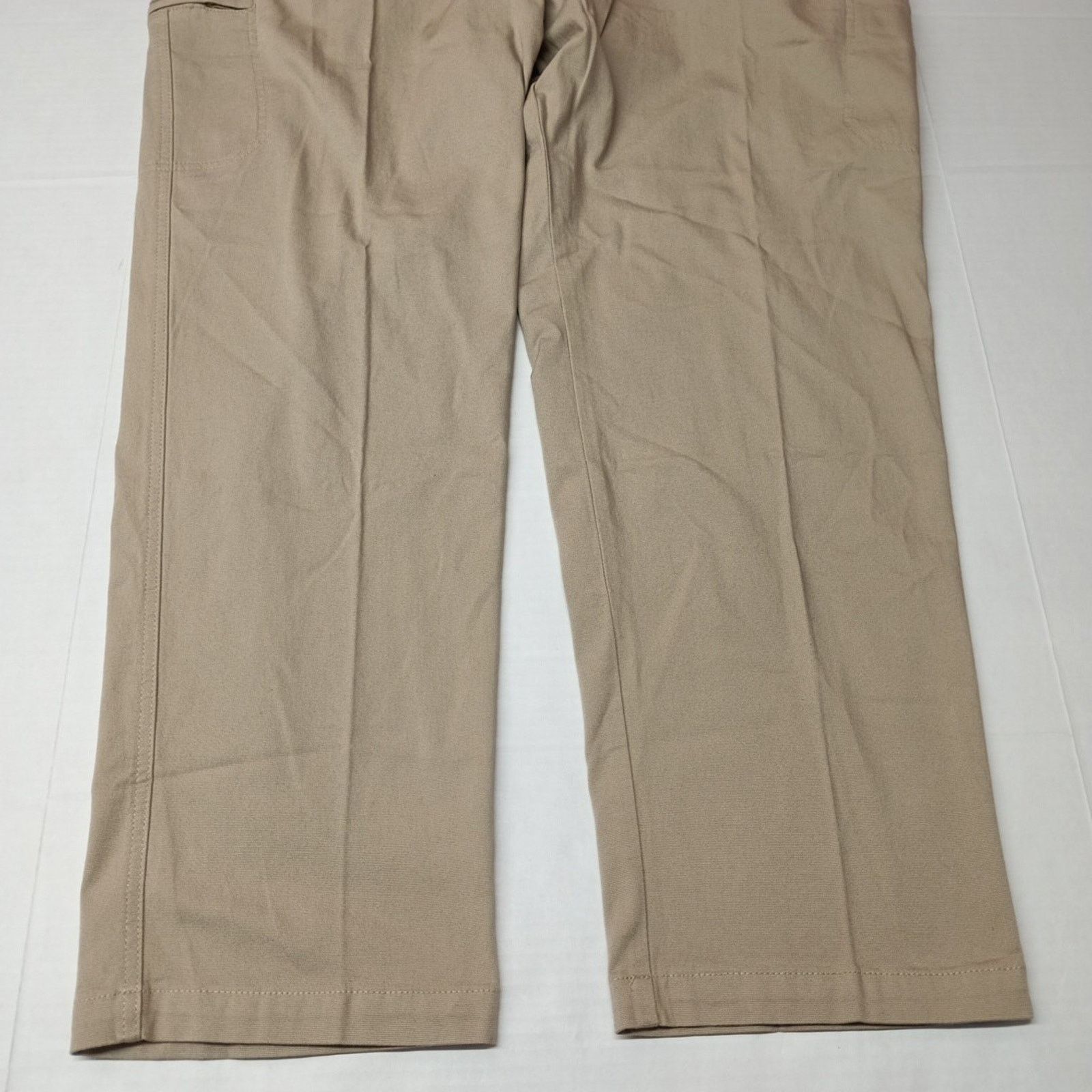 Lee Lee Extreme Motion Cargo Pants Men's 48x32 Beige Regular Fit Size US 44 / EU 60 - 3 Thumbnail