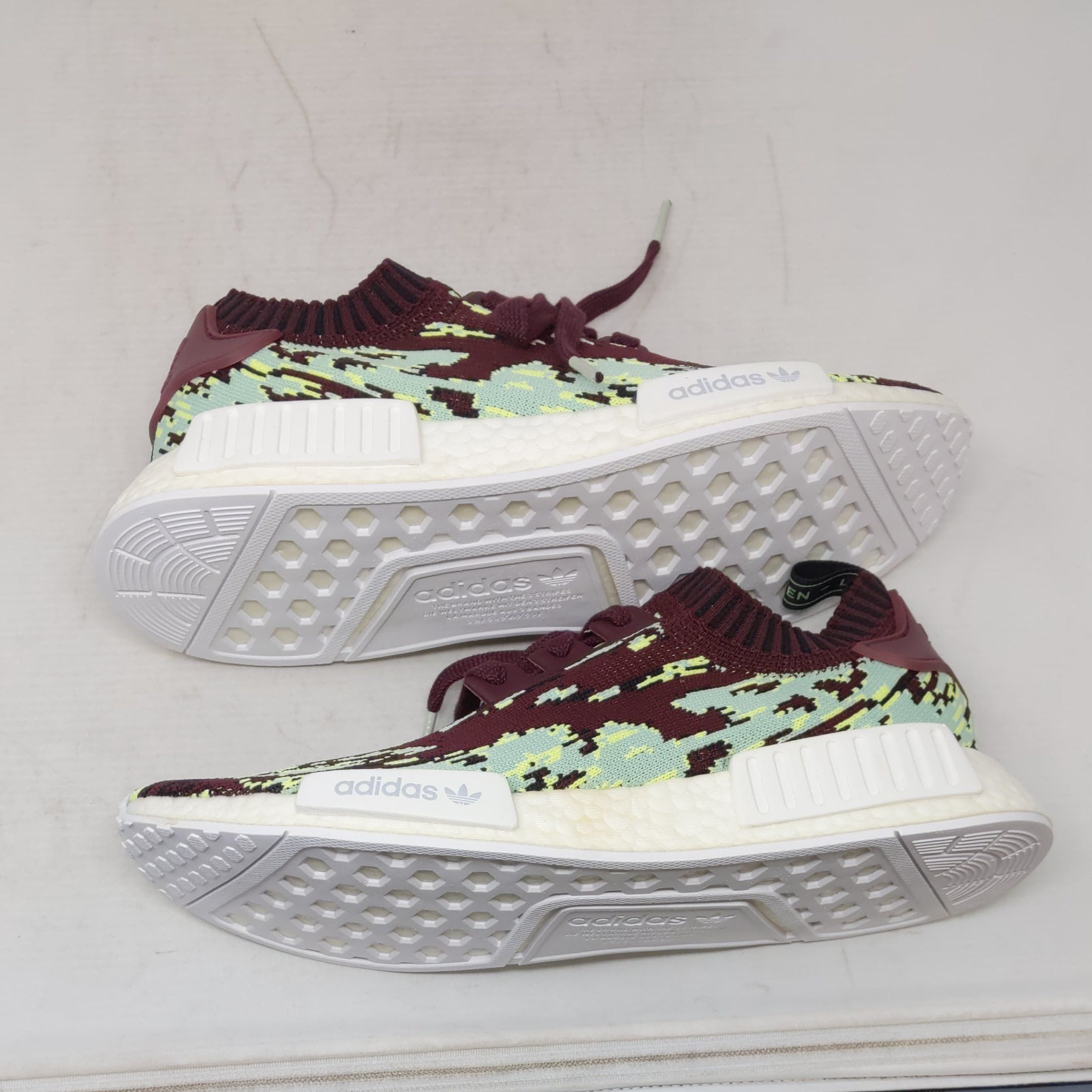 adidas gazelle silver green womens Adidas NMD R1 SNS Datamosh 2.0 Maroon